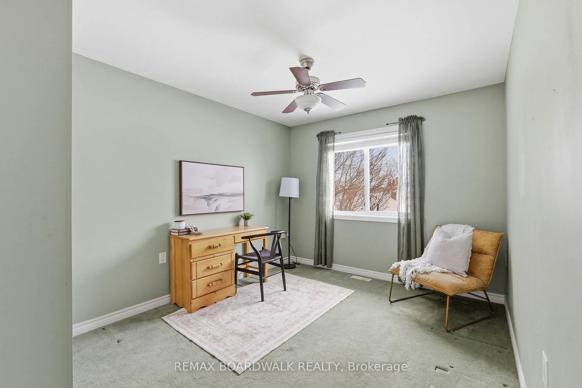 Photo 12 of 307 Chestnut Private, Ottawa, Richmond — HOMEH