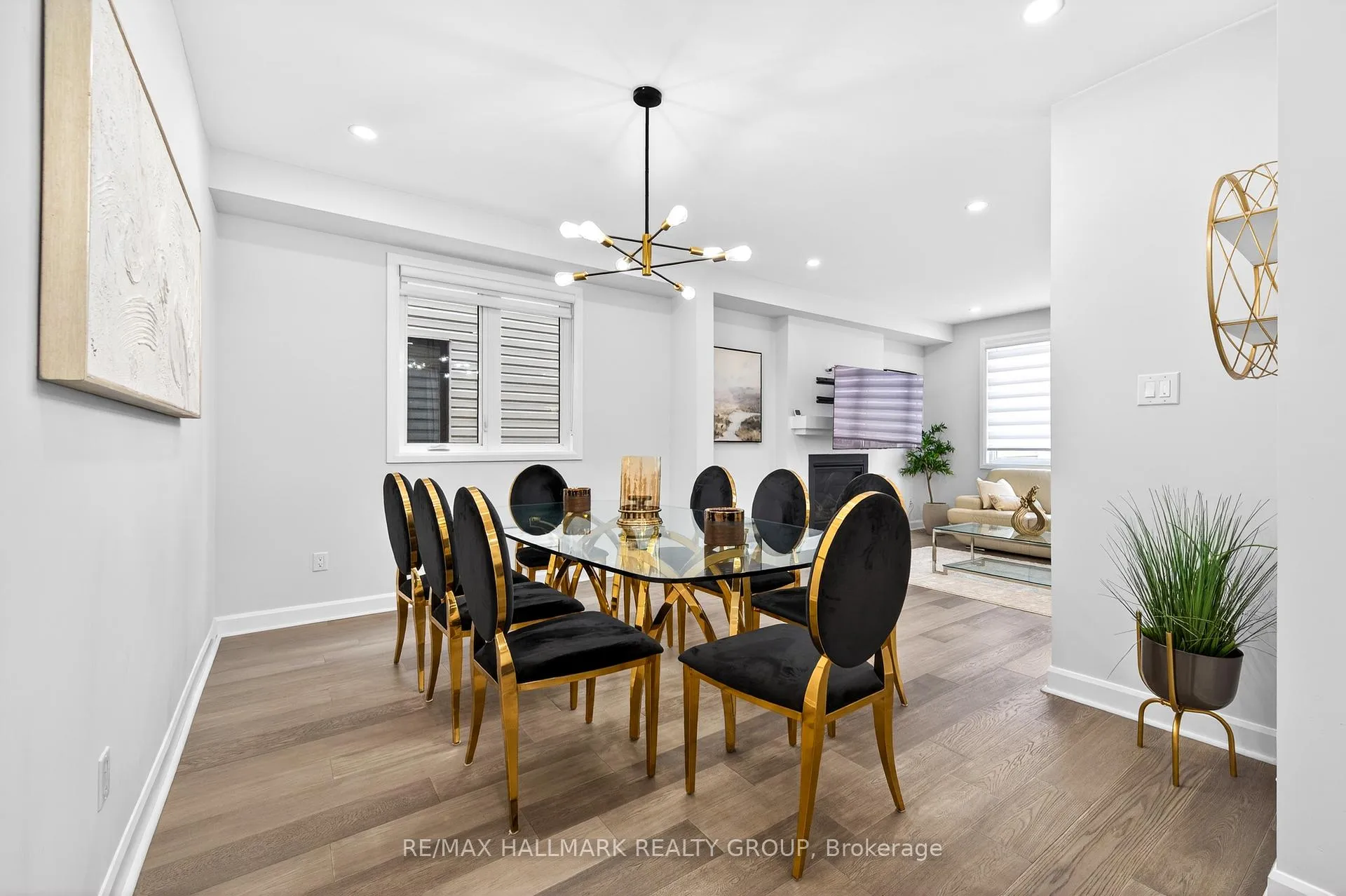Photo 4 of 232 Aquarium Avenue, Ottawa, Avalon West — HOMEH