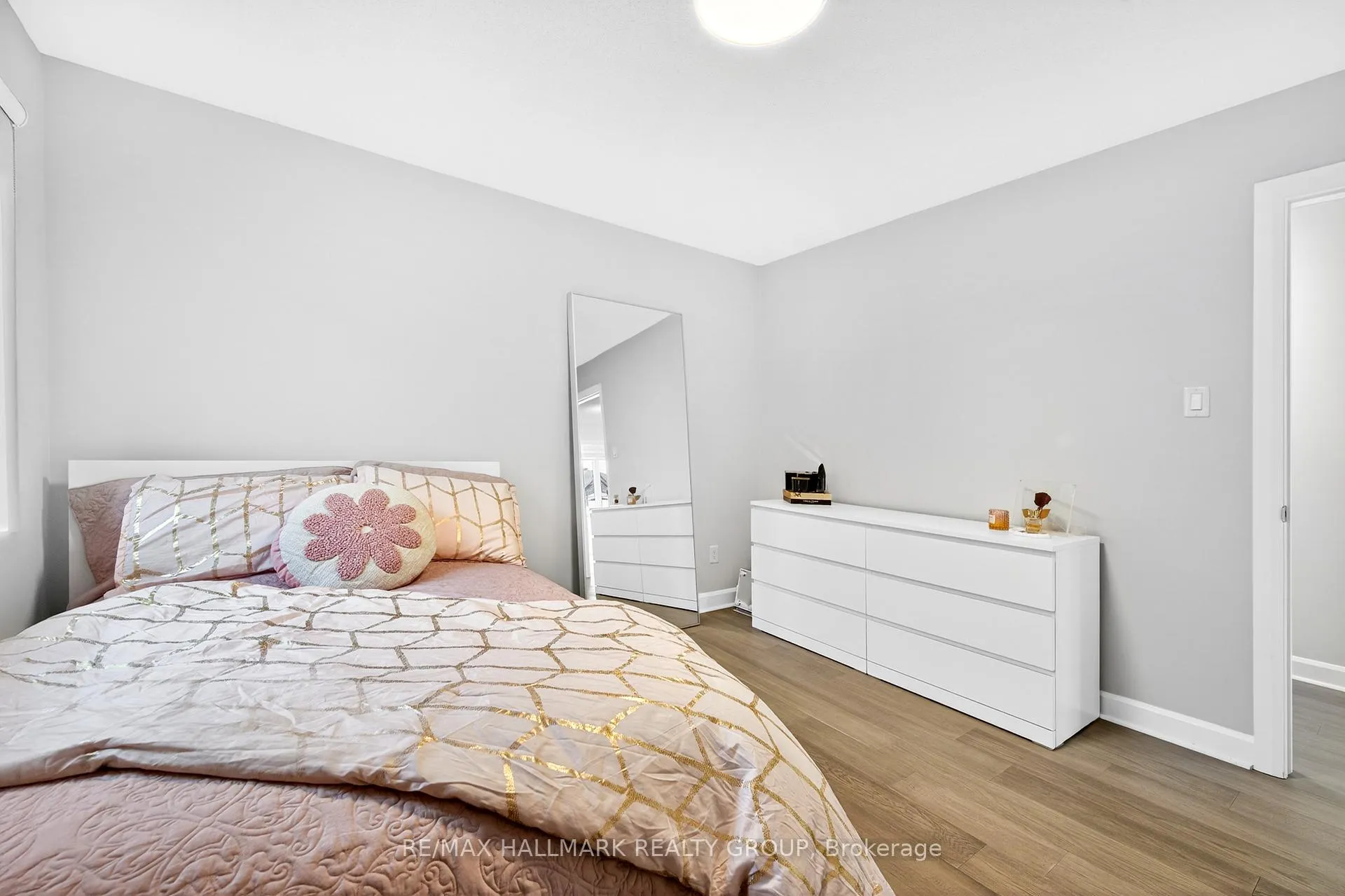 Photo 35 of 232 Aquarium Avenue, Ottawa, Avalon West — HOMEH