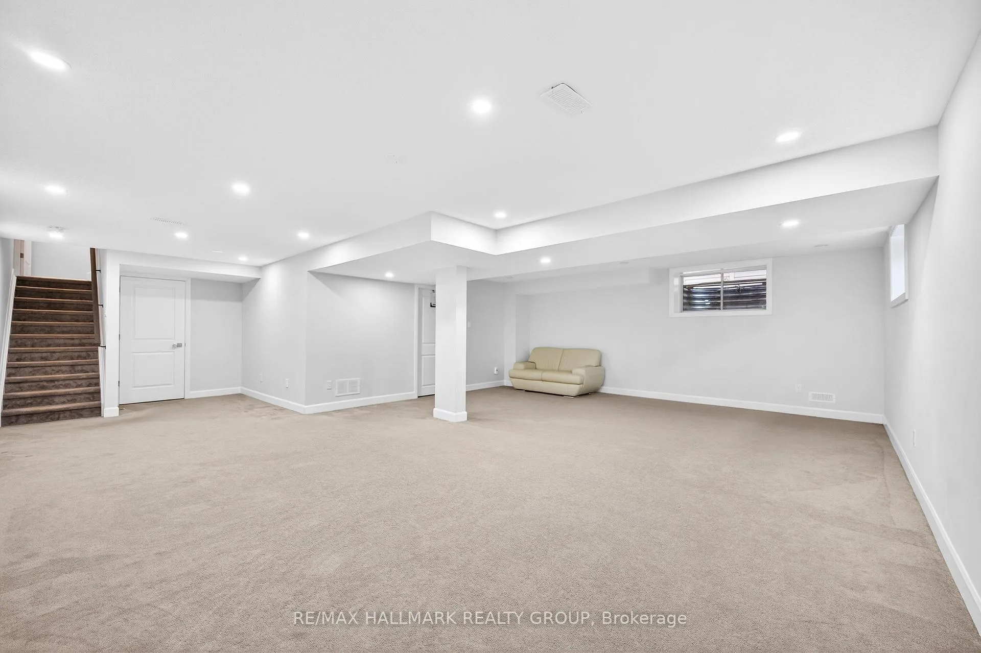 Photo 41 of 232 Aquarium Avenue, Ottawa, Avalon West — HOMEH