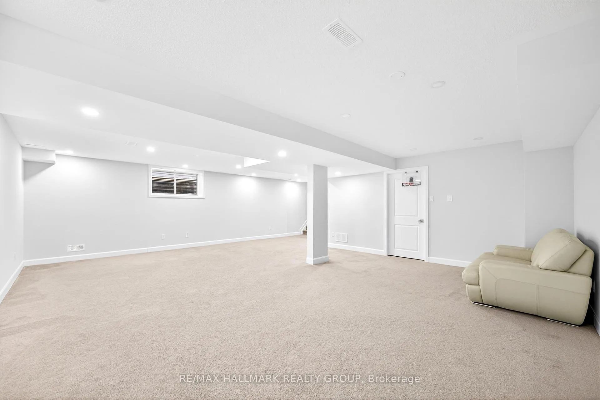 Photo 42 of 232 Aquarium Avenue, Ottawa, Avalon West — HOMEH
