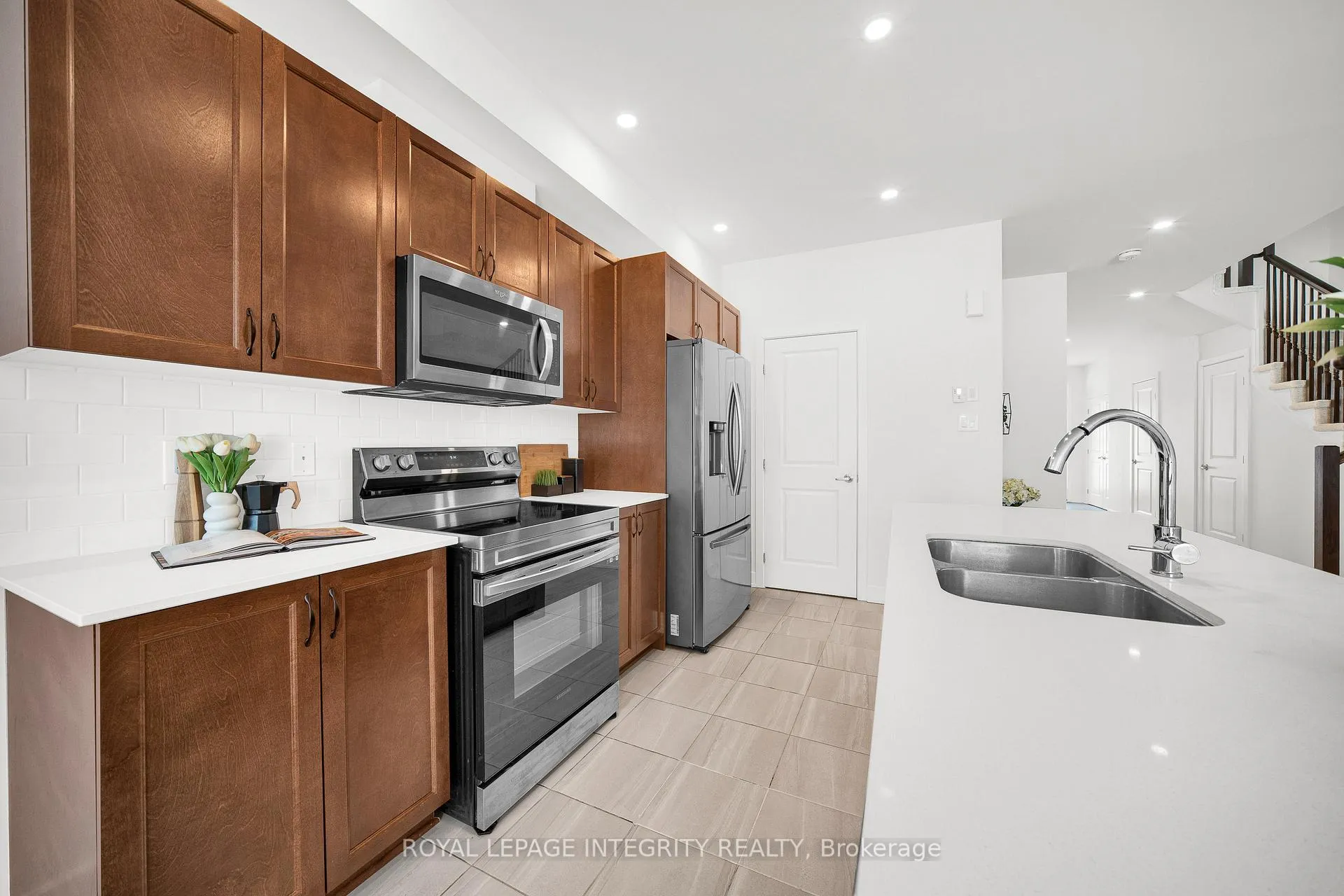 Photo 11 of 75 Heirloom Street, Ottawa, Riverside South/Gloucester Glen — HOMEH