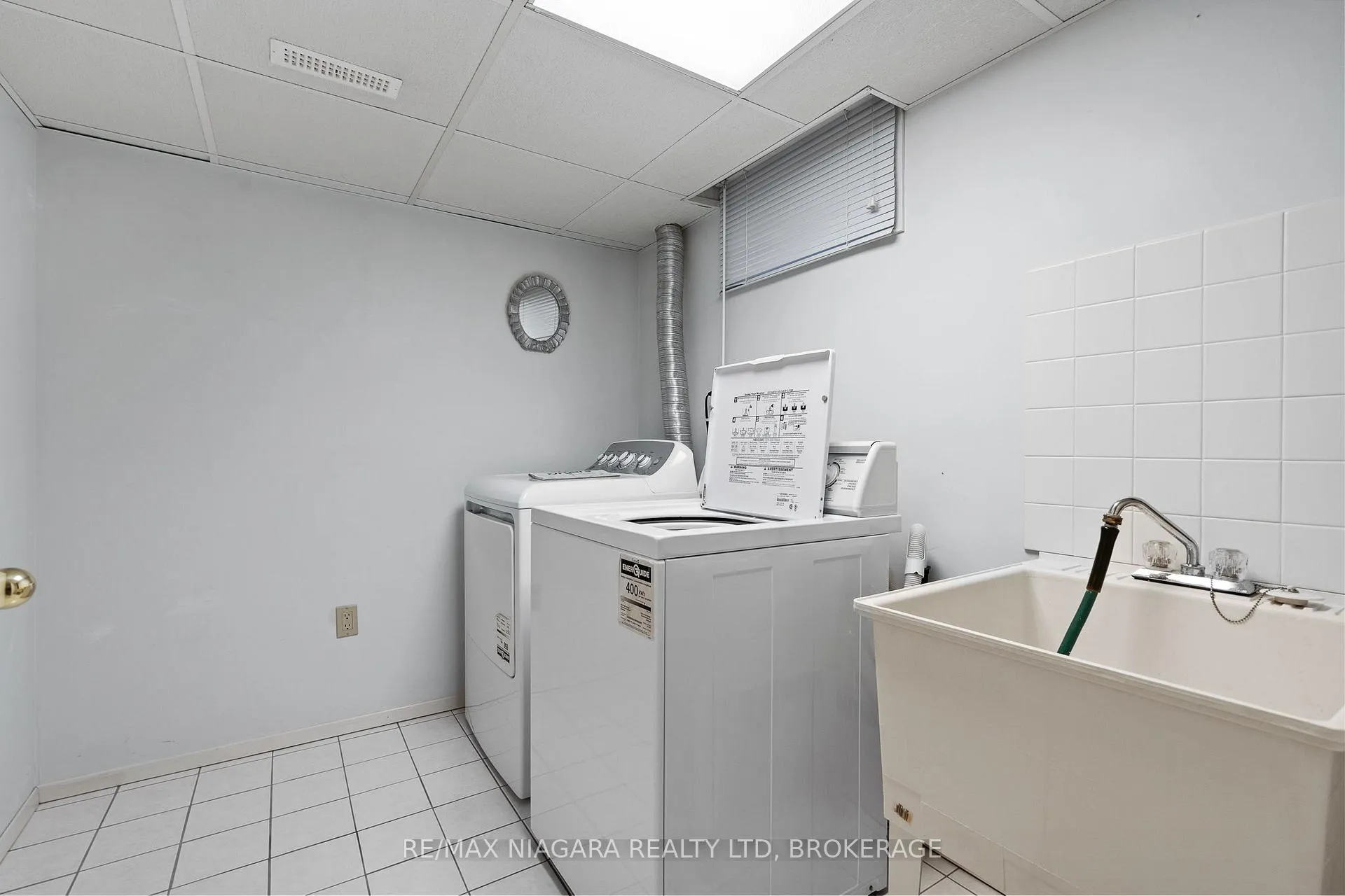 Photo 17 of Unit 4, 242 Lakeport Road, St. Catharines, Lakeport — HOMEH