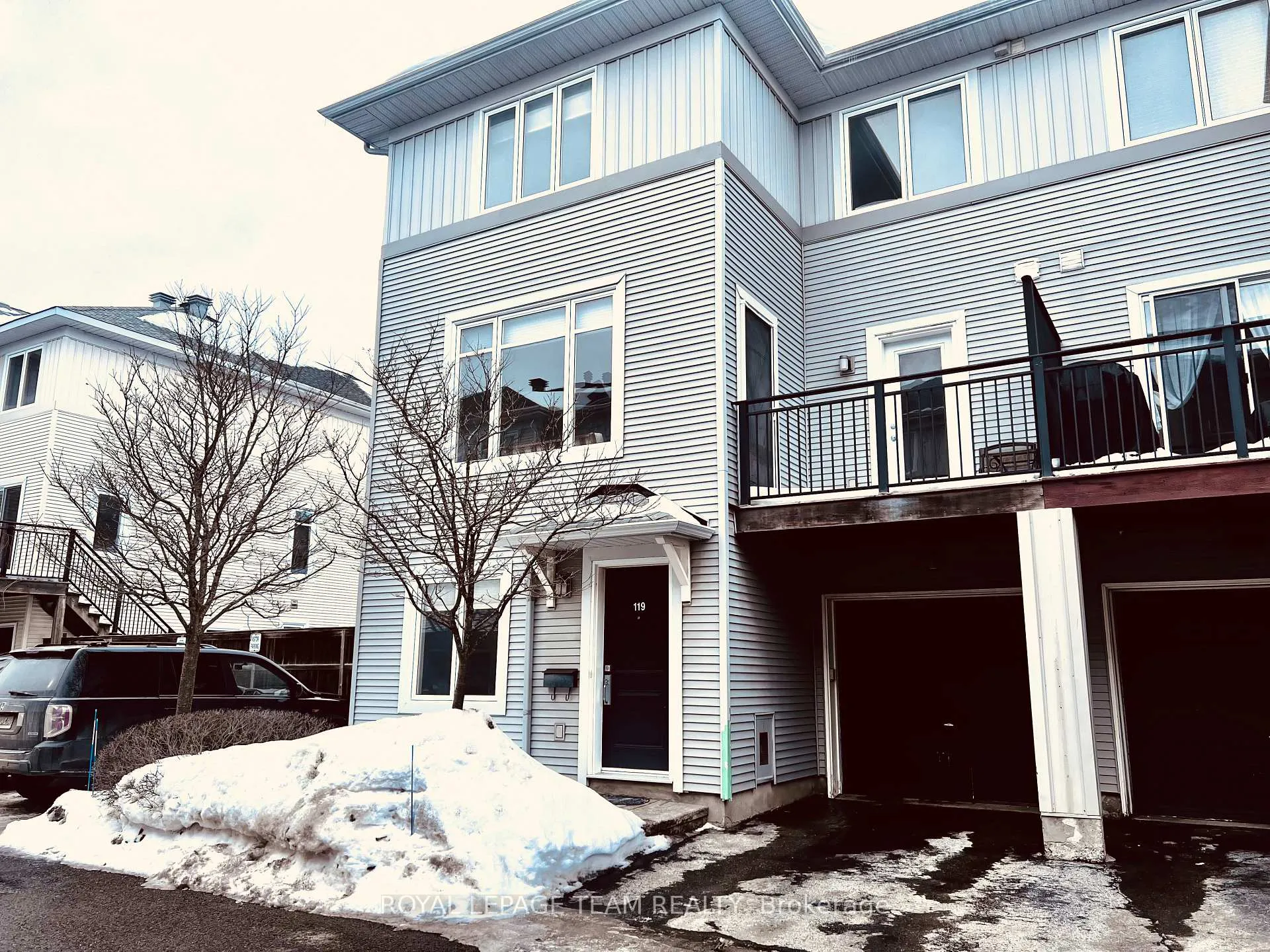 Photo 2 of 119 Songbird Private, Ottawa, Westcliffe Estates — HOMEH