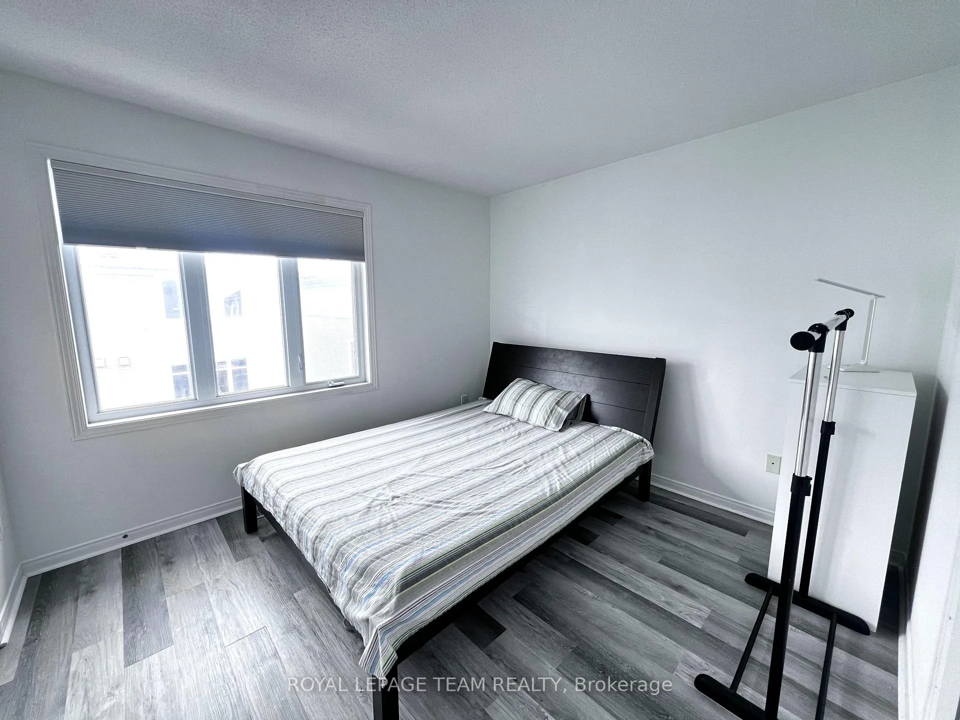 Photo 15 of 119 Songbird Private, Ottawa, Westcliffe Estates — HOMEH