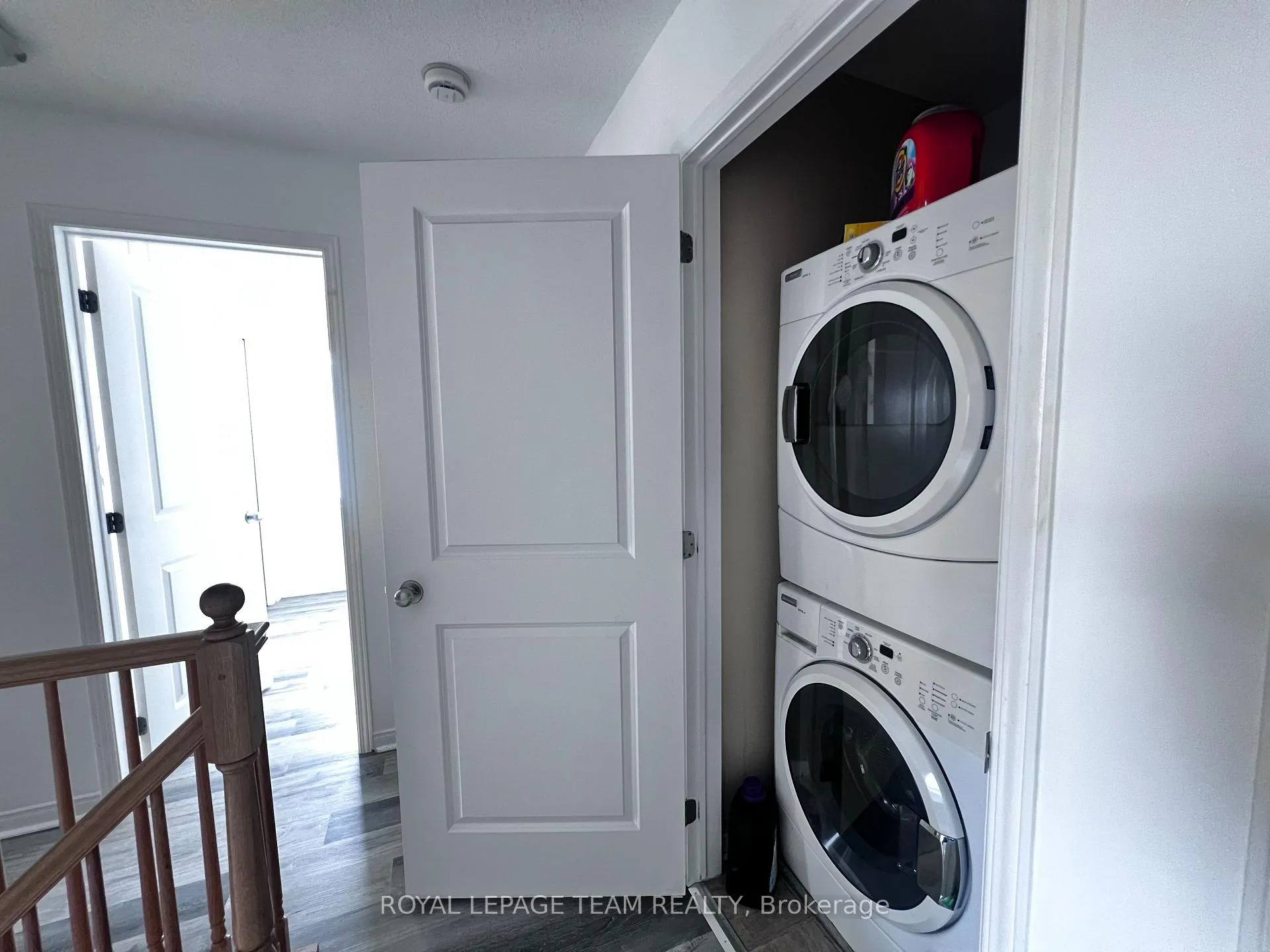 Photo 19 of 119 Songbird Private, Ottawa, Westcliffe Estates — HOMEH