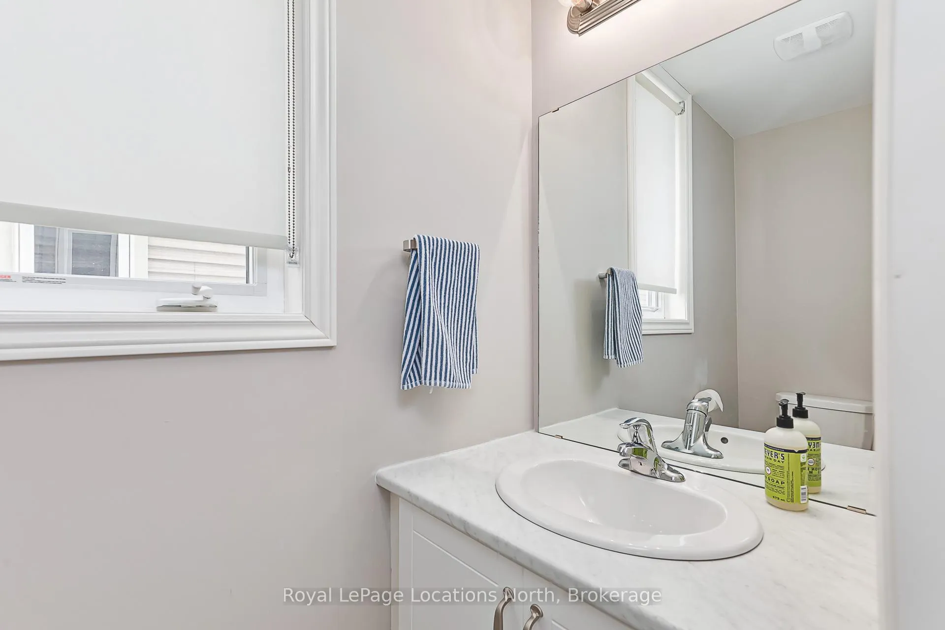Photo 6 of 29 Gregory Avenue, Collingwood — HOMEH
