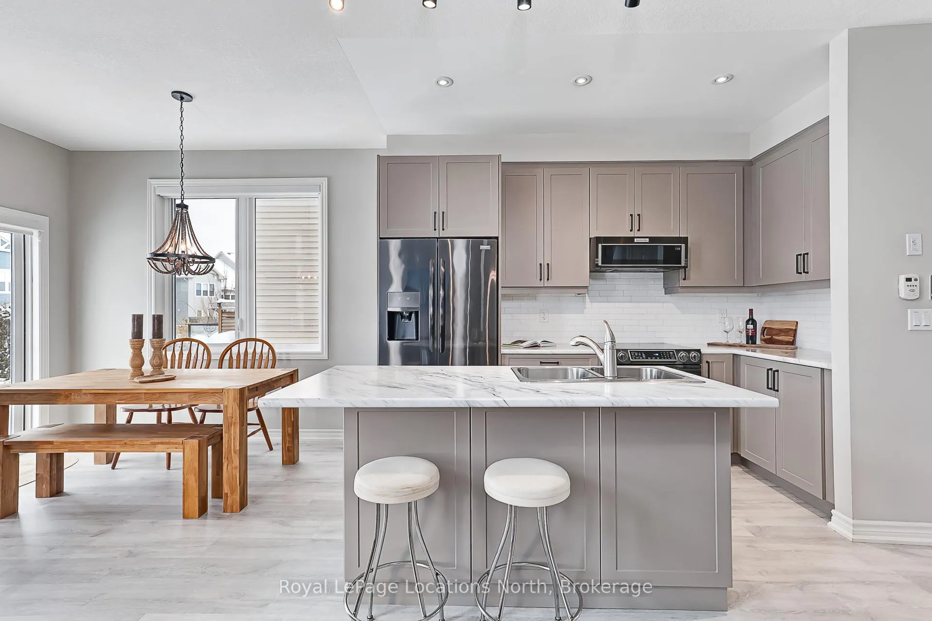 Photo 9 of 29 Gregory Avenue, Collingwood — HOMEH