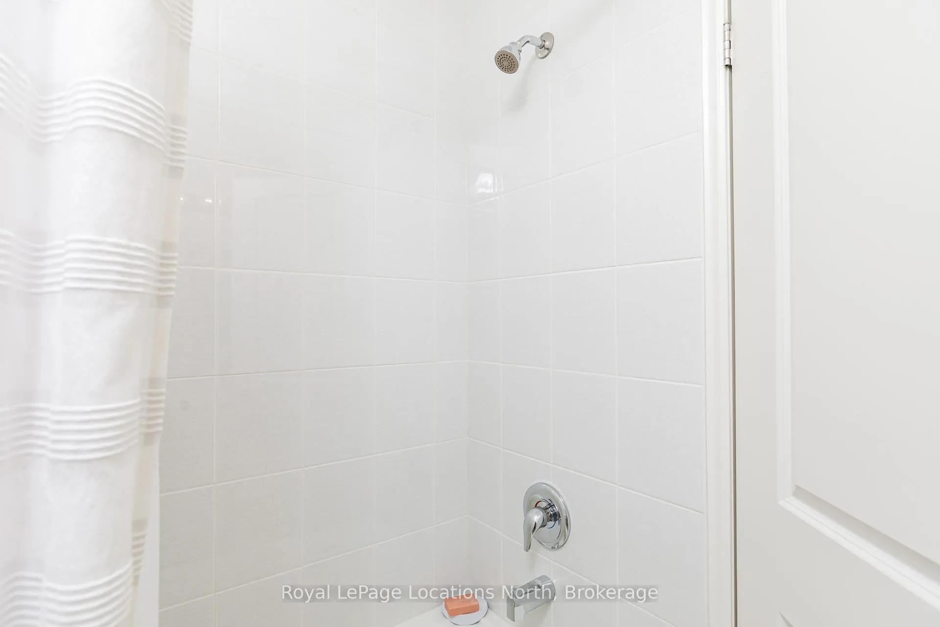 Photo 24 of 29 Gregory Avenue, Collingwood — HOMEH