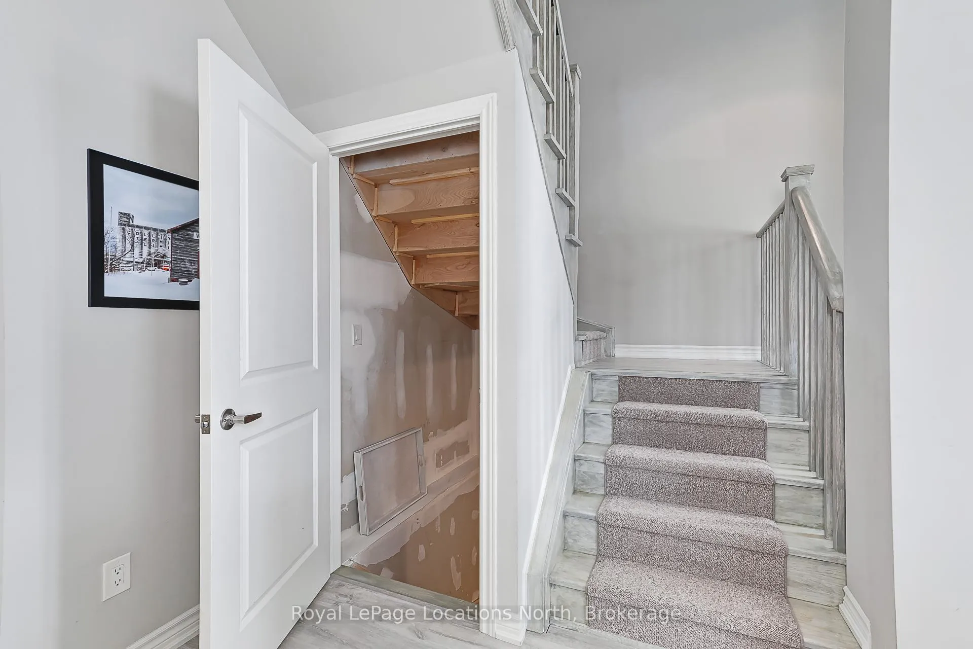Photo 26 of 29 Gregory Avenue, Collingwood — HOMEH