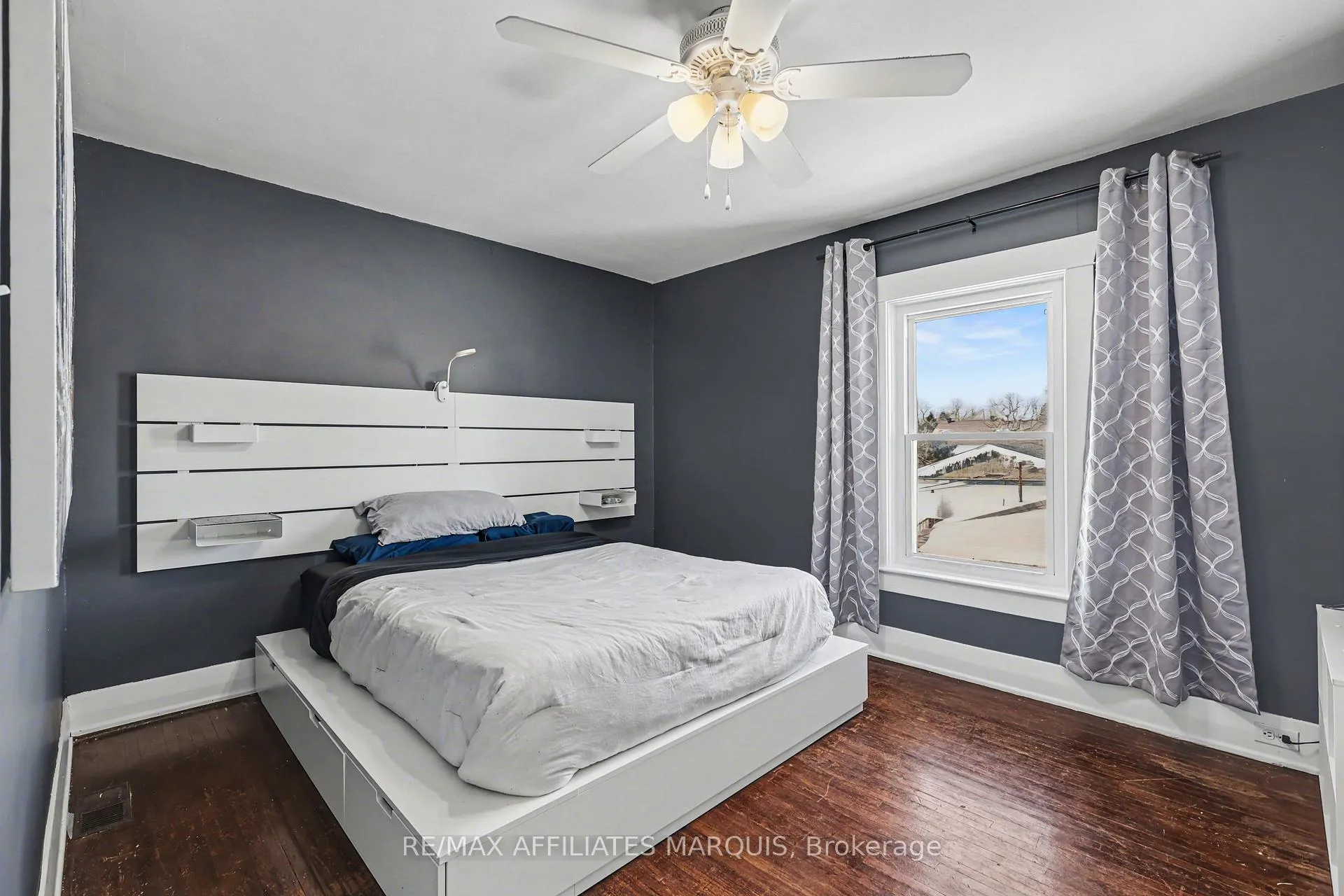 Photo 24 of 18 Queen Street, Smiths Falls — HOMEH