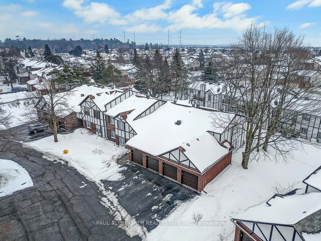 Photo 2 of Unit B, 8 Stonehill Court, Ottawa, Kanata - Bridlewood — HOMEH