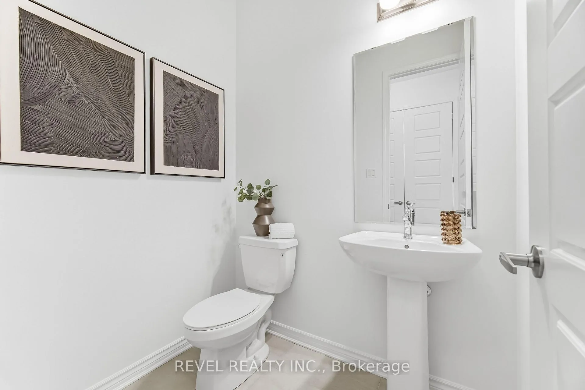 Photo 21 of 1373 Fourth Line, Milton, Bowes — HOMEH