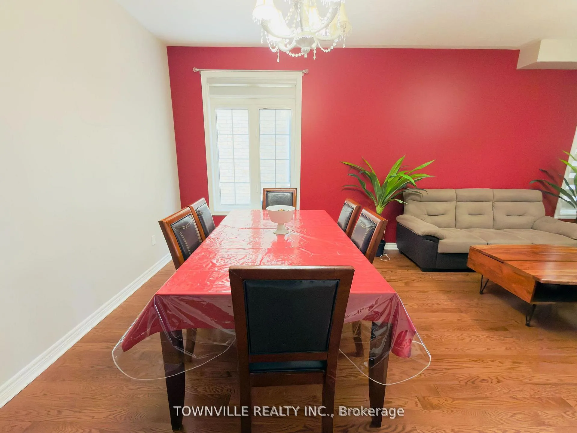 Photo 3 of 26 Messina Avenue, Brampton, Bram West — HOMEH