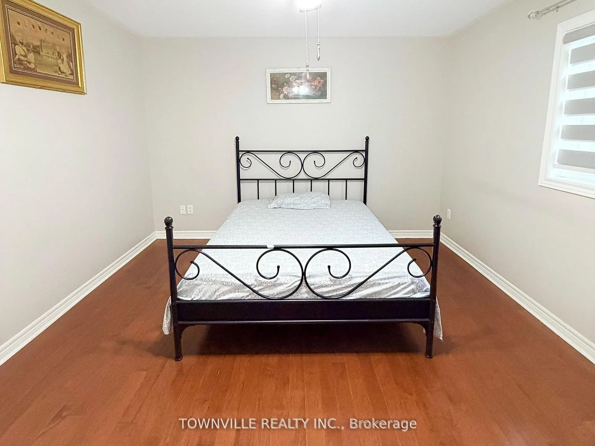 Photo 14 of 26 Messina Avenue, Brampton, Bram West — HOMEH