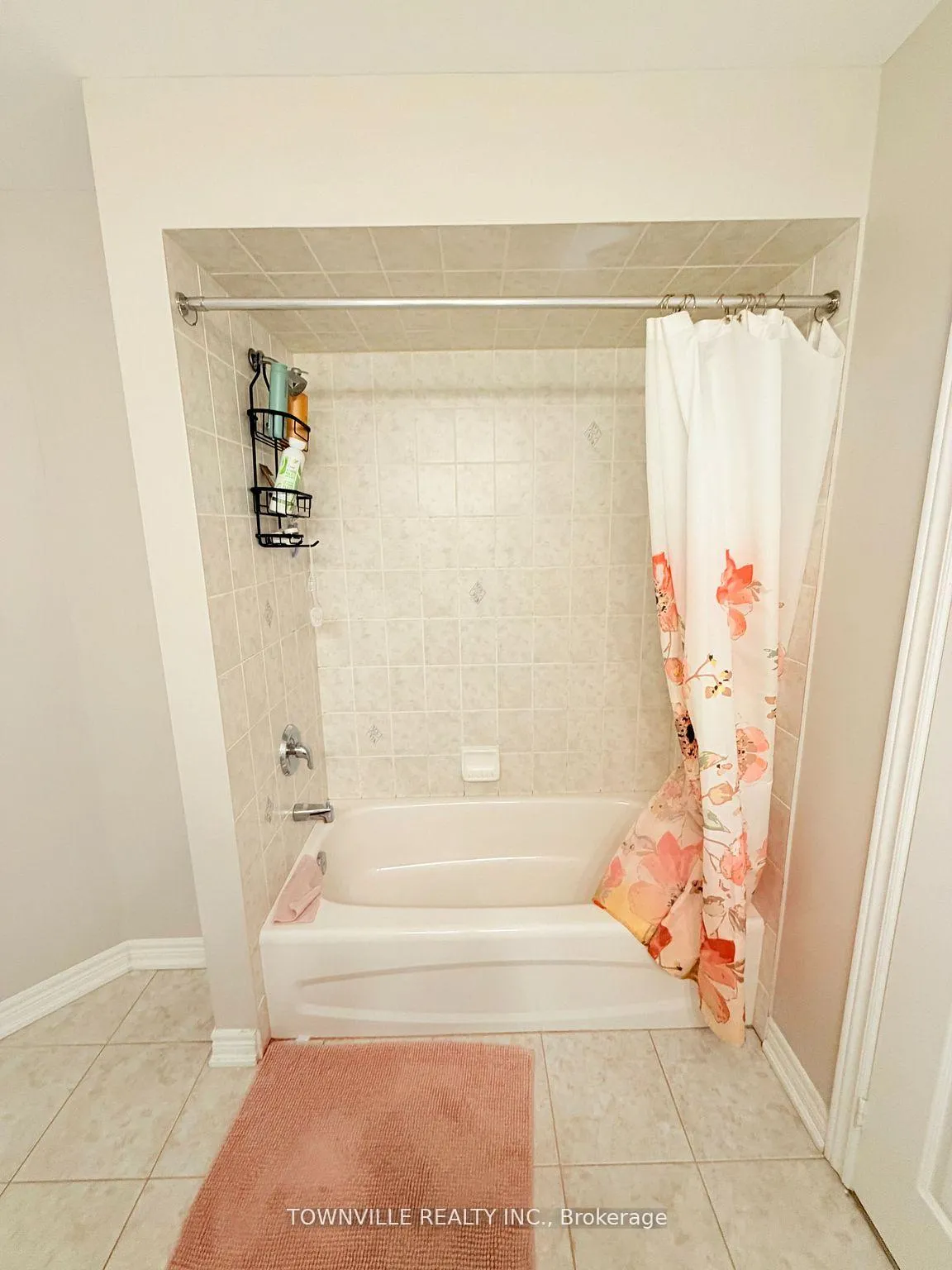 Photo 15 of 26 Messina Avenue, Brampton, Bram West — HOMEH