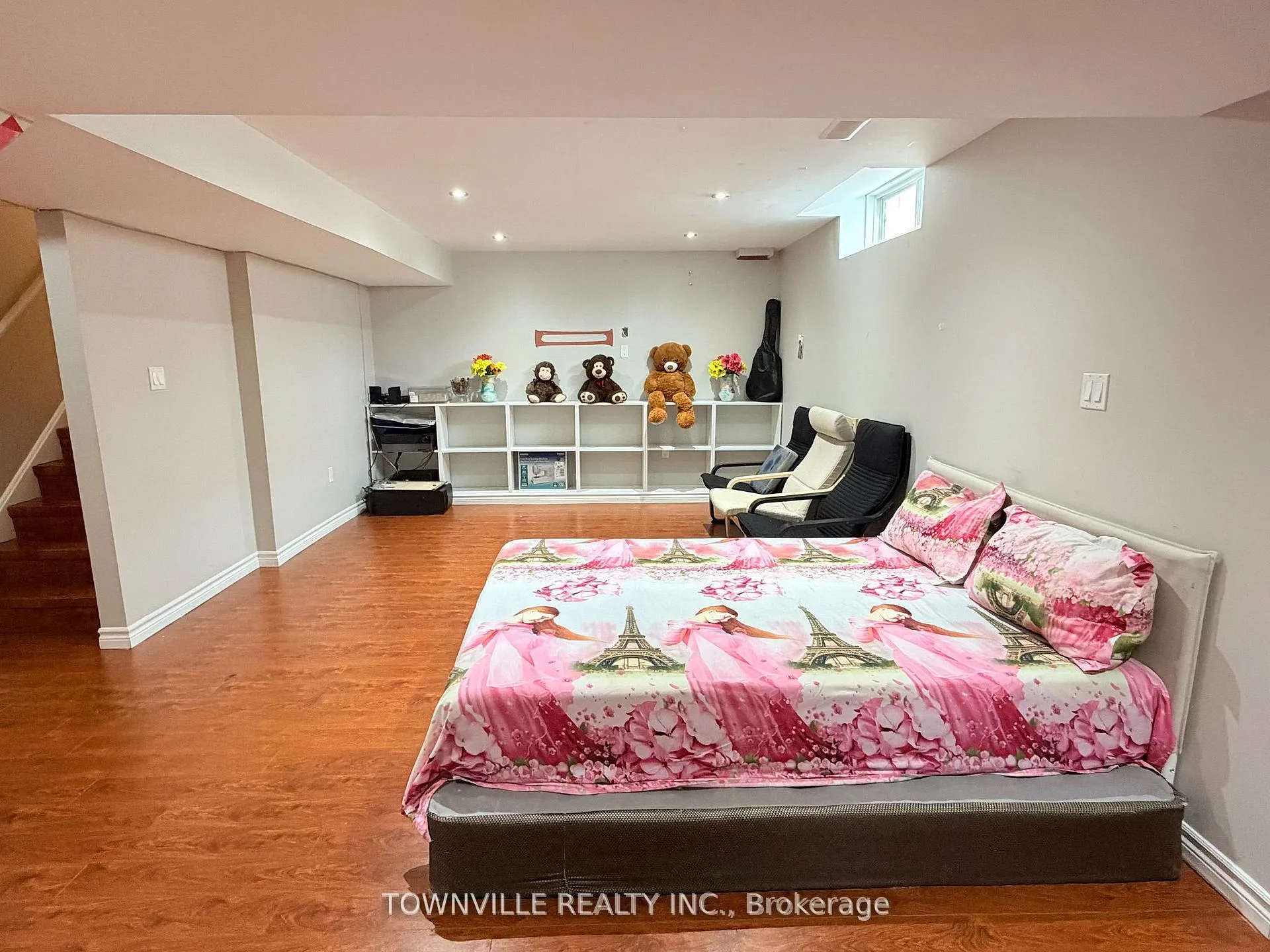 Photo 22 of 26 Messina Avenue, Brampton, Bram West — HOMEH
