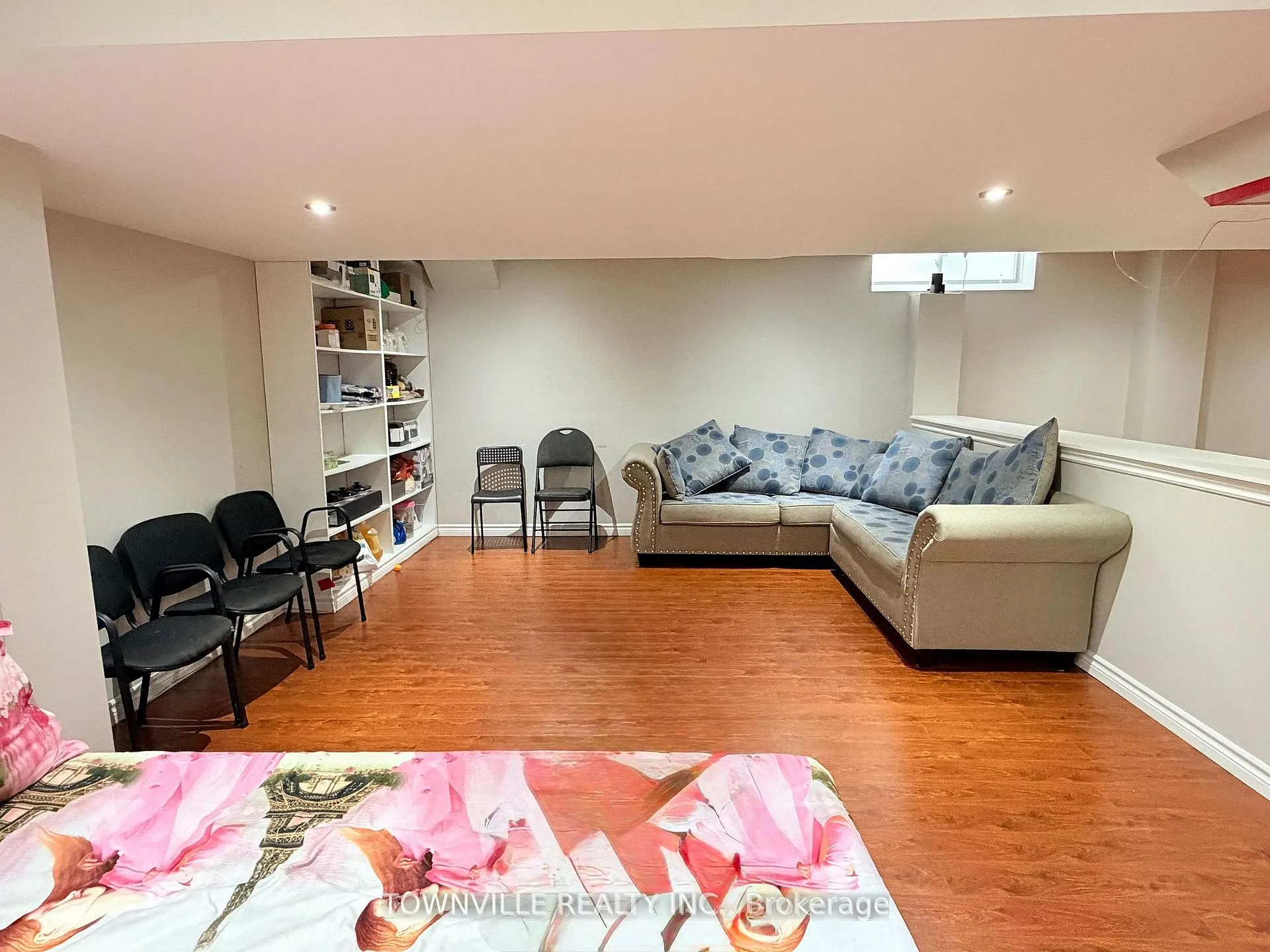 Photo 23 of 26 Messina Avenue, Brampton, Bram West — HOMEH