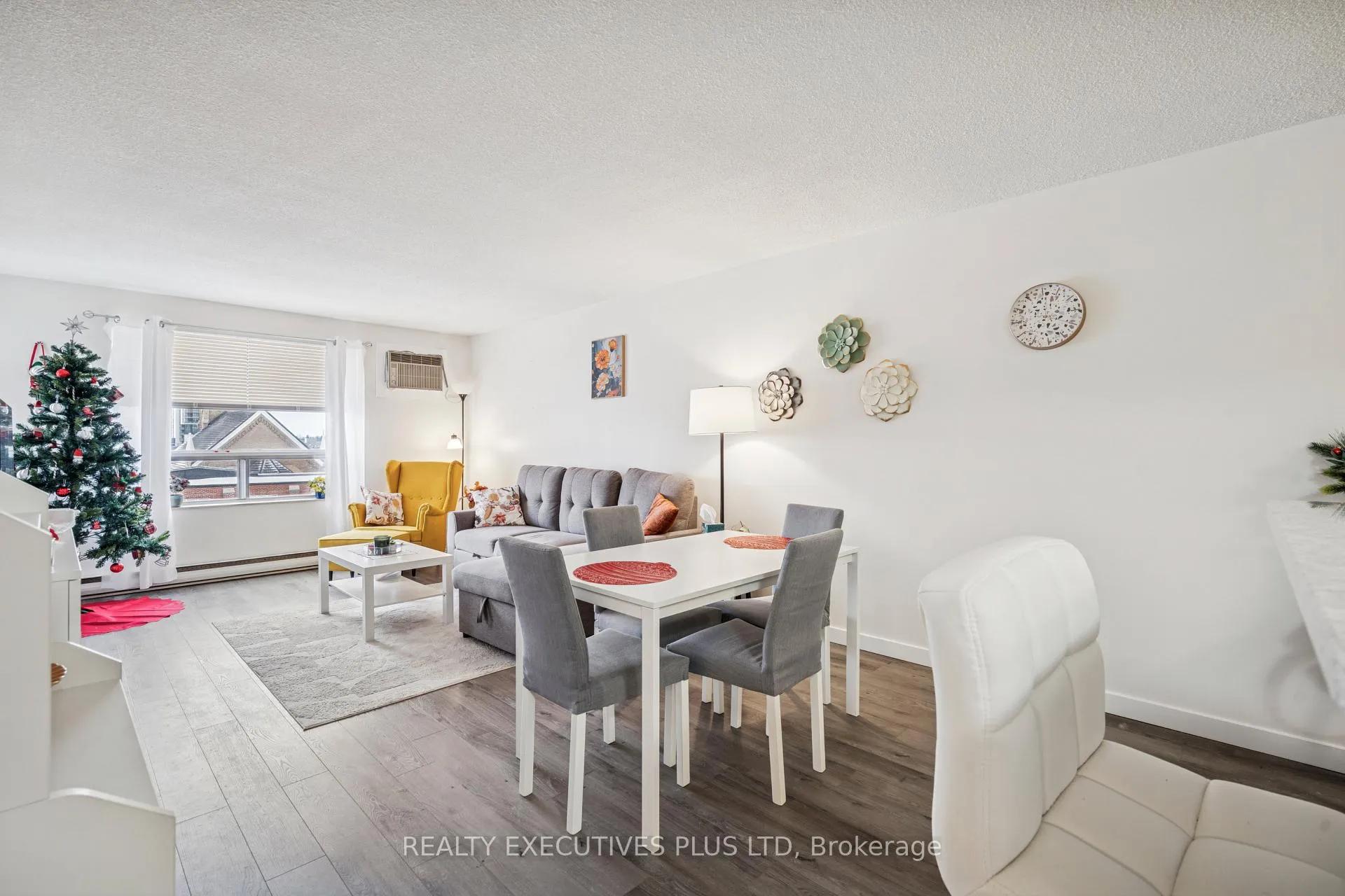 Photo 11 of Unit 303, 64 Benton Street, Kitchener — HOMEH
