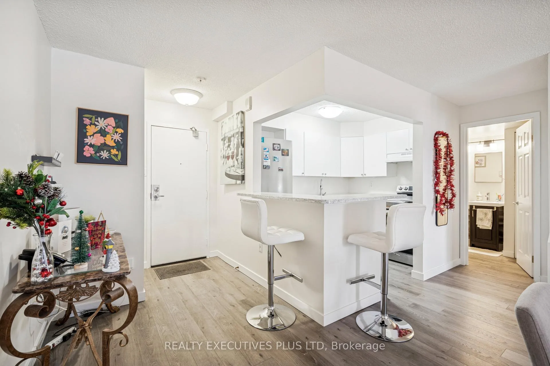 Photo 17 of Unit 303, 64 Benton Street, Kitchener — HOMEH