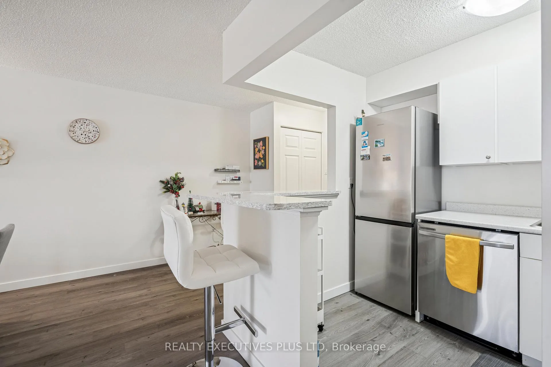 Photo 18 of Unit 303, 64 Benton Street, Kitchener — HOMEH