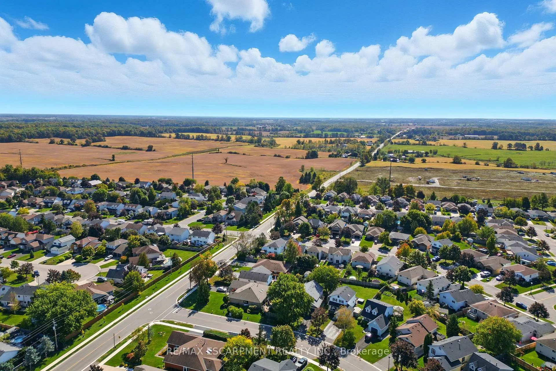 Photo 41 of 2 Caledonia Avenue, Haldimand — HOMEH