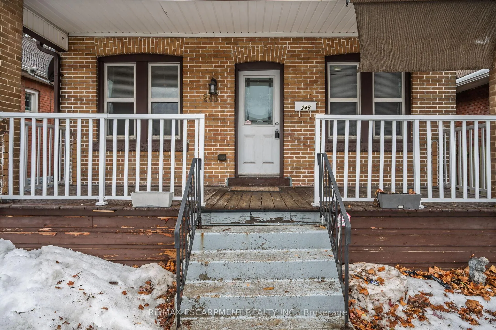 Photo 6 of 246 Ottawa Street S, Hamilton, Delta — HOMEH