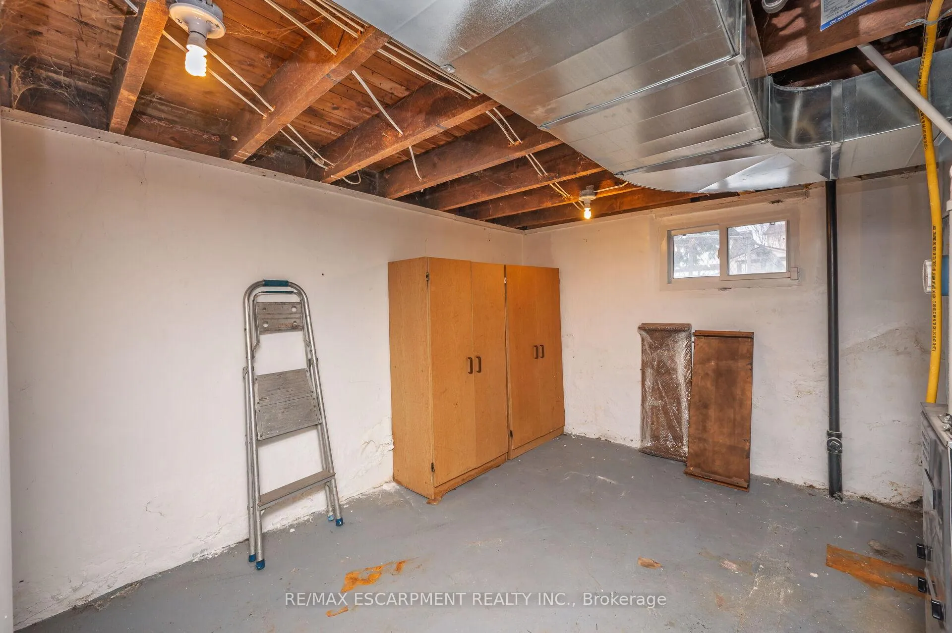 Photo 31 of 246 Ottawa Street S, Hamilton, Delta — HOMEH