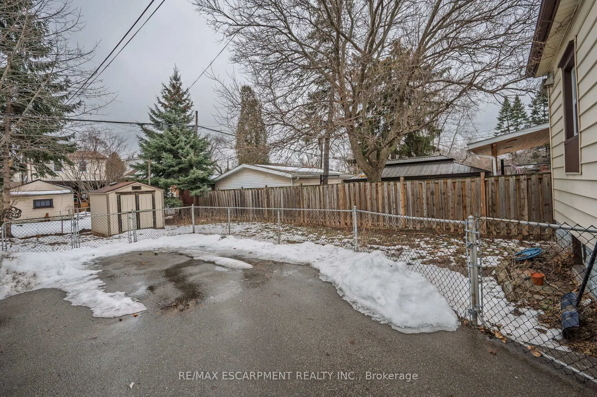 Photo 33 of 246 Ottawa Street S, Hamilton, Delta — HOMEH