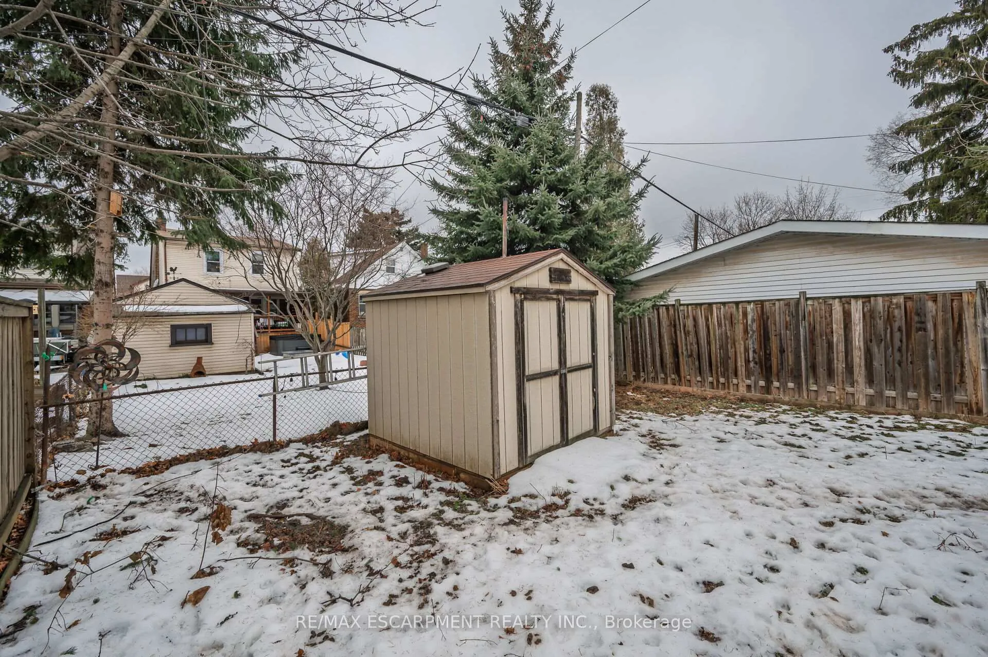 Photo 39 of 246 Ottawa Street S, Hamilton, Delta — HOMEH
