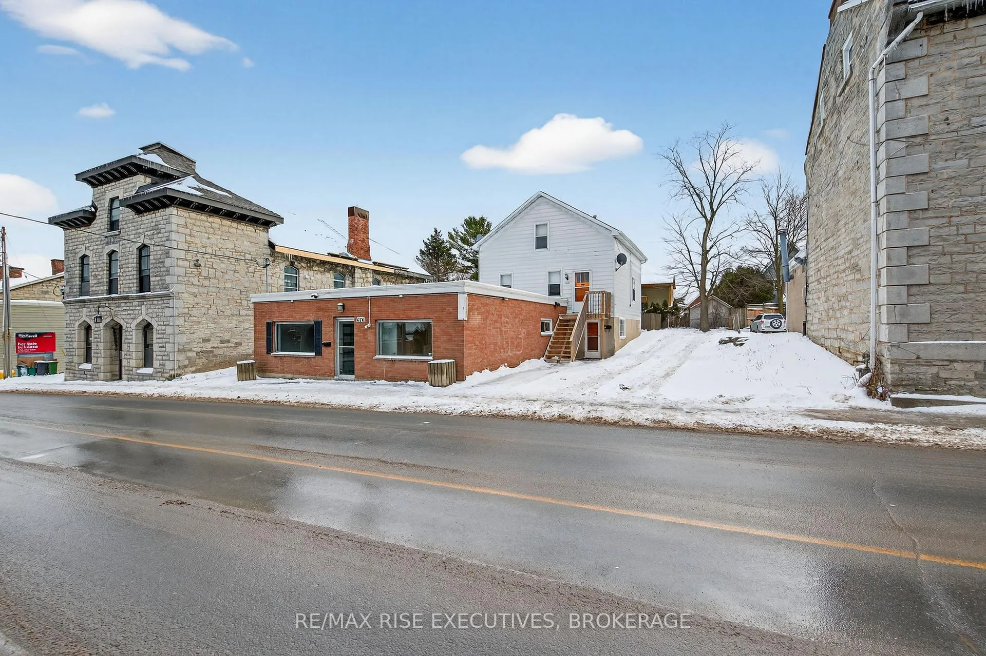 Photo 1 of 676 King Street W, Kingston, Central City West — HOMEH