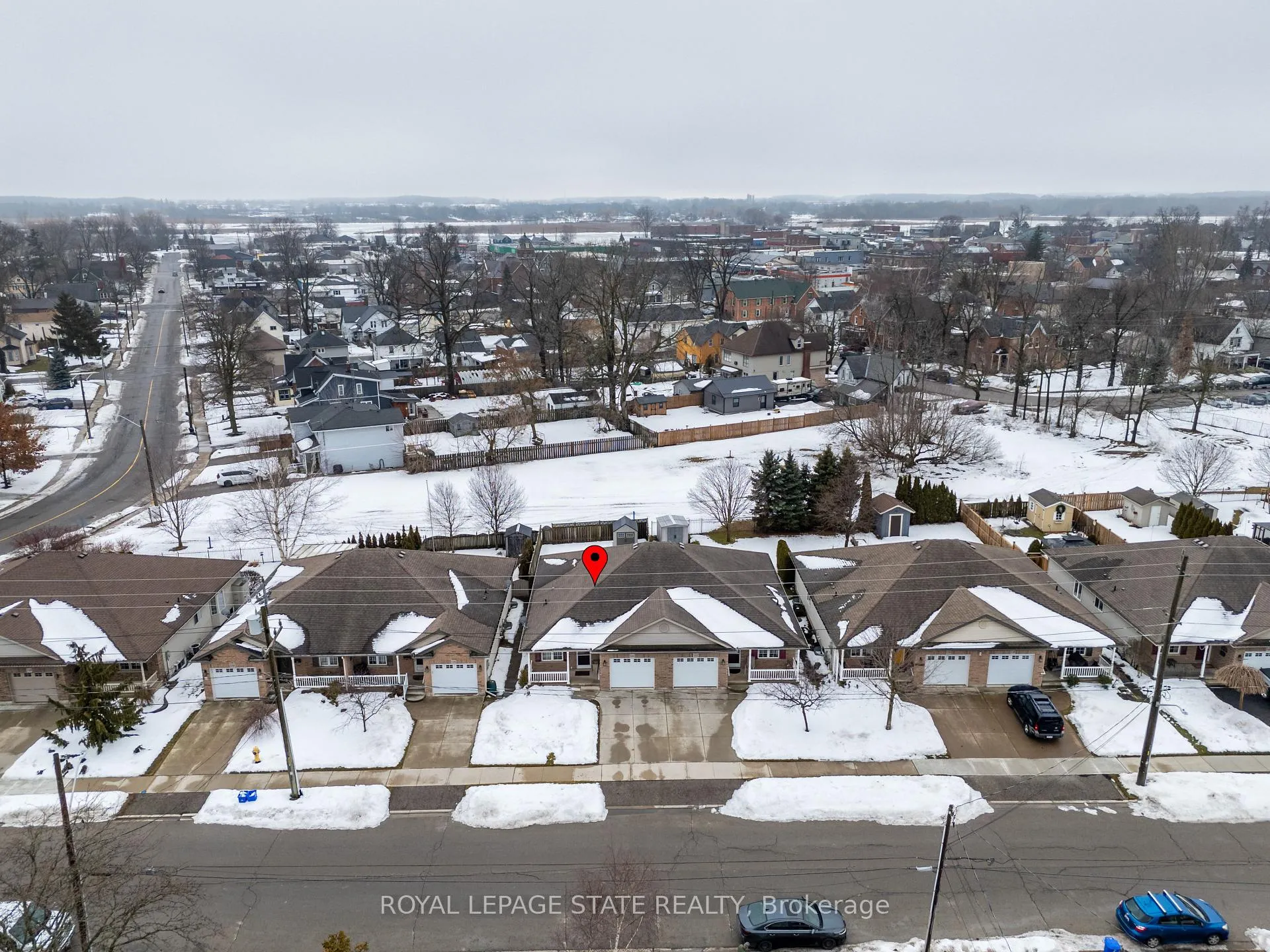 Photo 2 of 154 Forest Street E, Haldimand, Dunnville — HOMEH