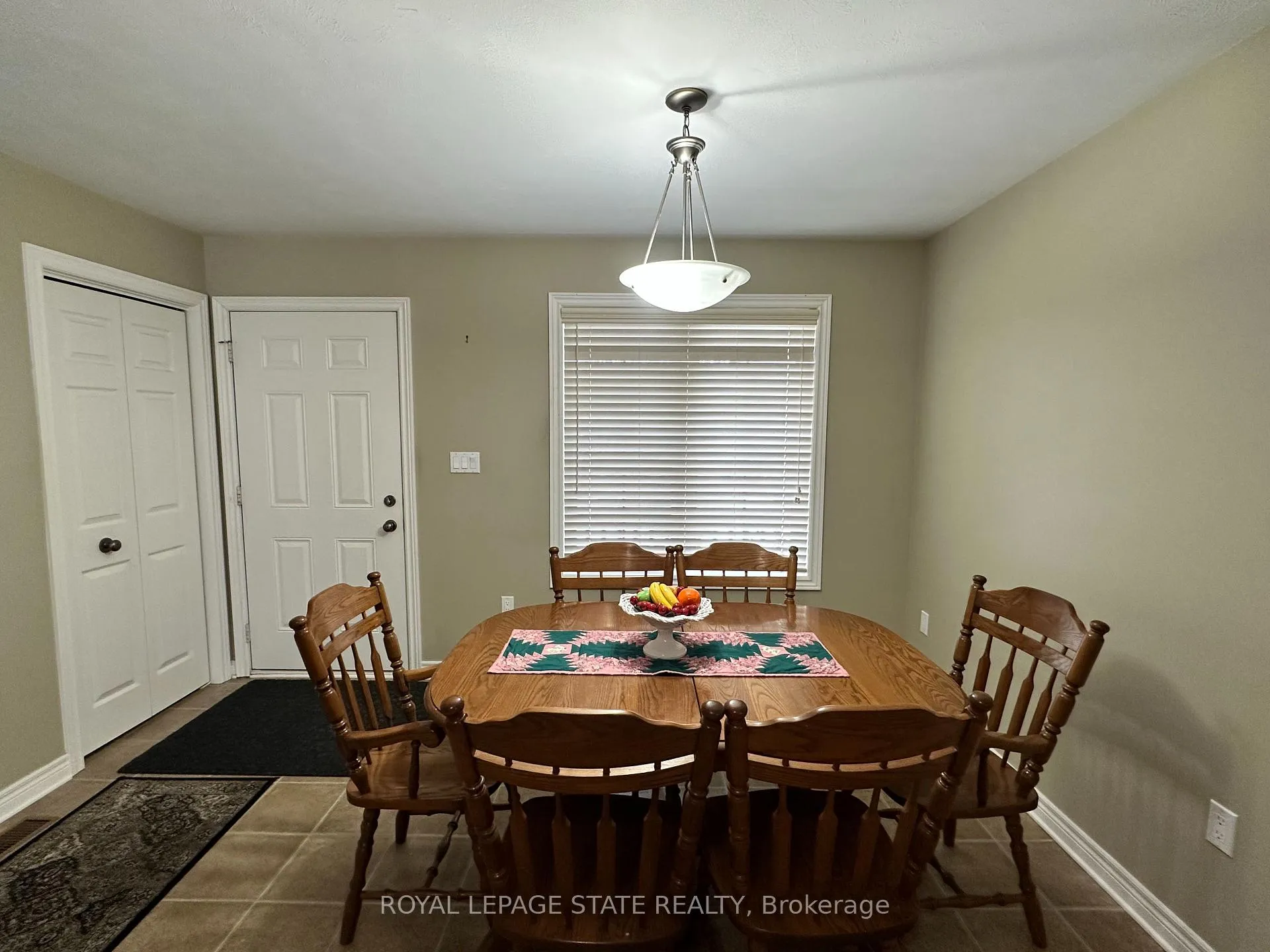 Photo 5 of 154 Forest Street E, Haldimand, Dunnville — HOMEH
