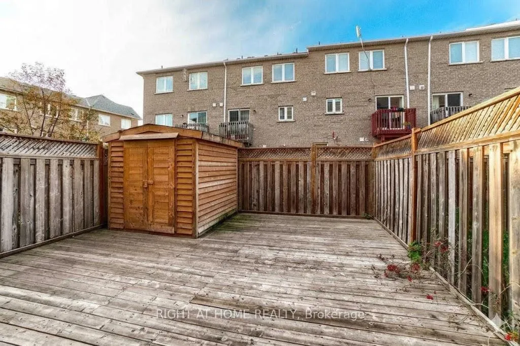 Photo 26 of 741 Maxman Street, Mississauga, Hurontario — HOMEH