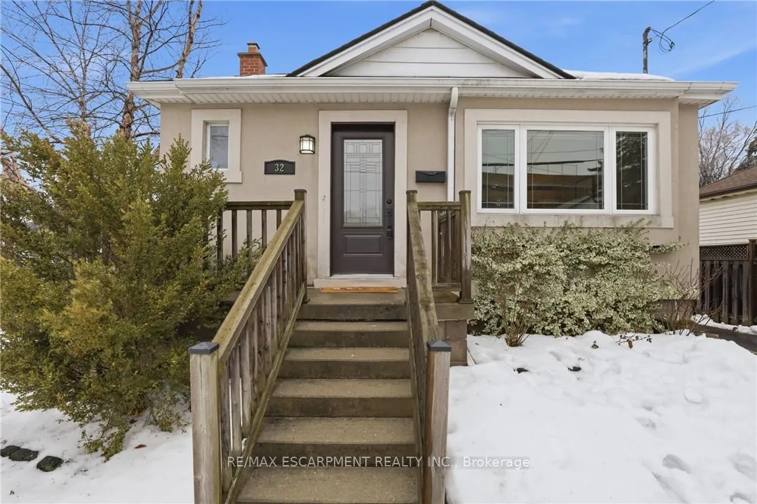 Photo 3 of 32 Audrey Street, Hamilton, Eastmount — HOMEH