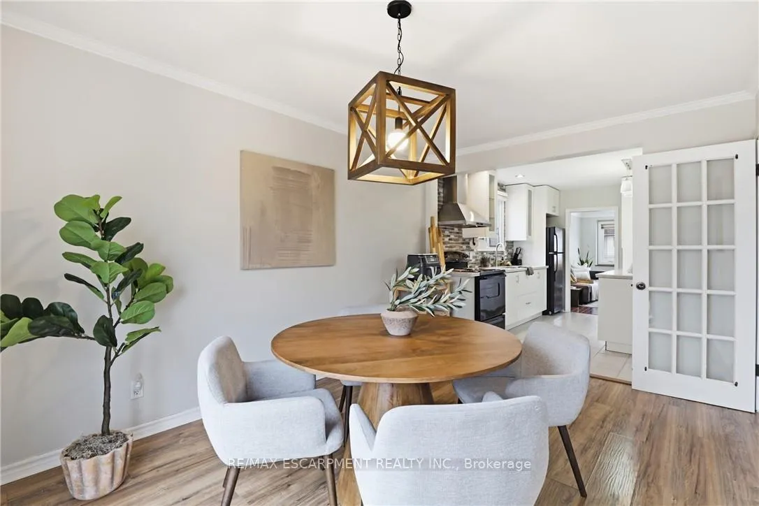 Photo 18 of 32 Audrey Street, Hamilton, Eastmount — HOMEH