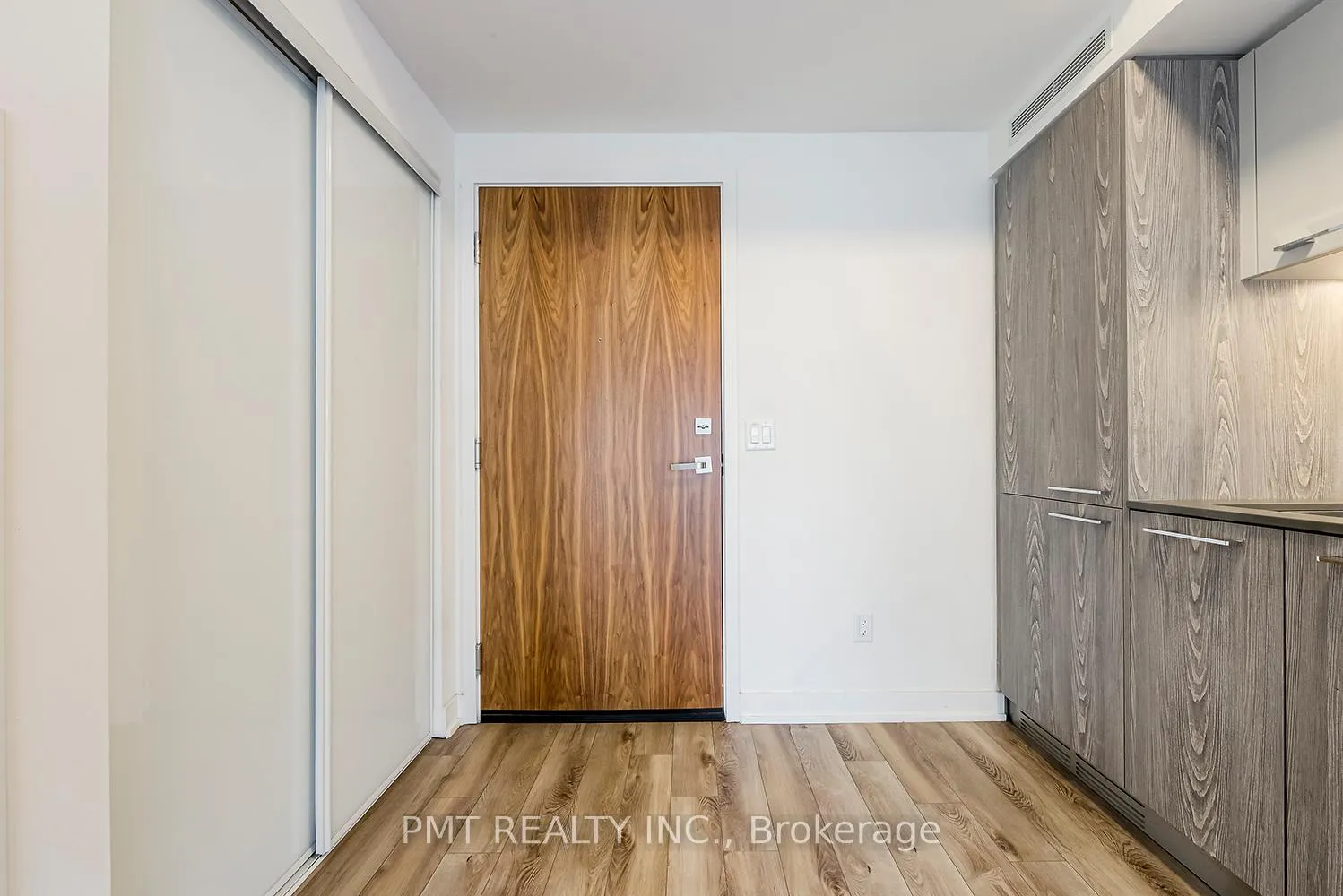 Photo 17 of Unit 704, 30 Baseball Place, Toronto, South Riverdale — HOMEH