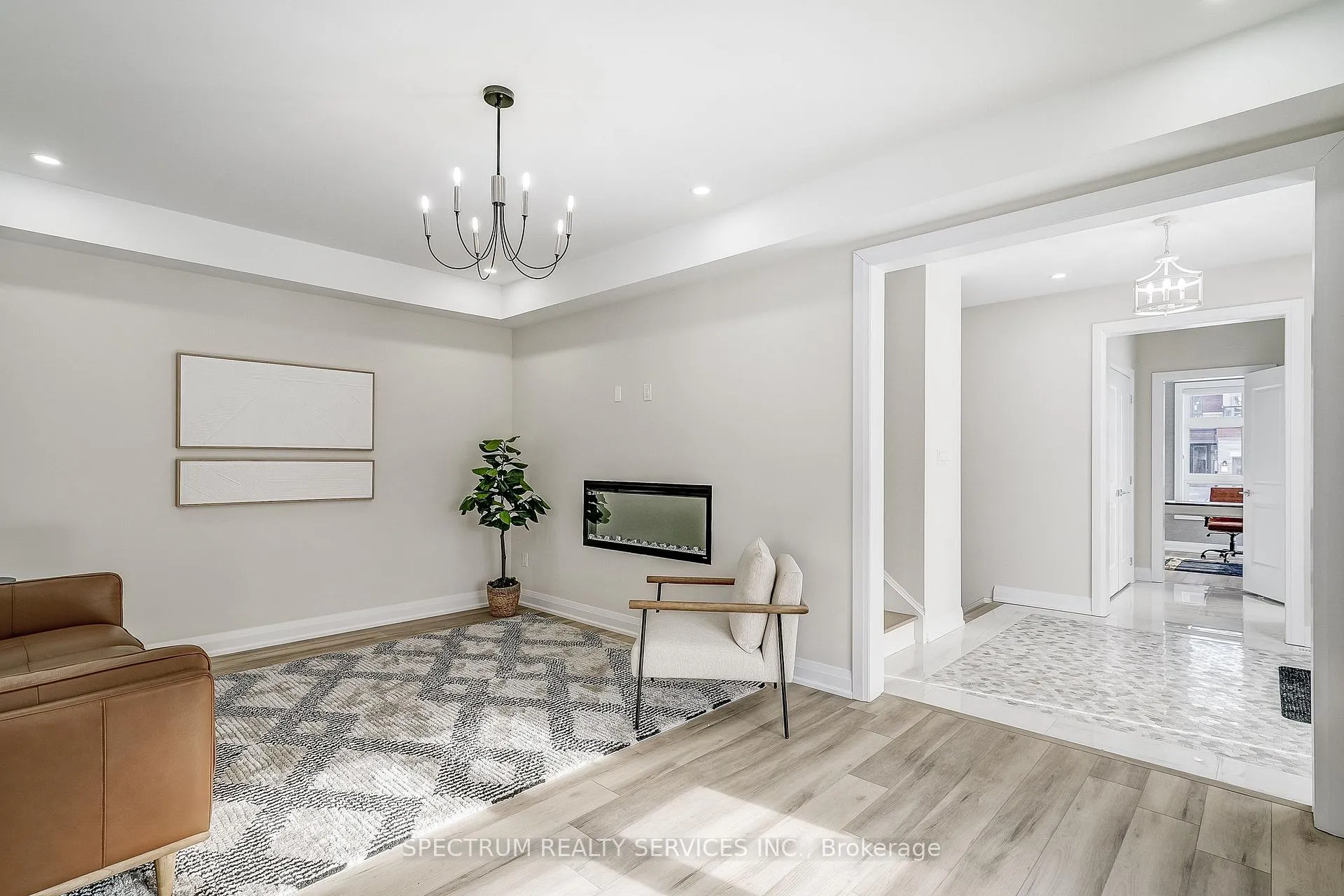 Photo 20 of 139 Adario Crescent, Vaughan, Vellore Village — HOMEH