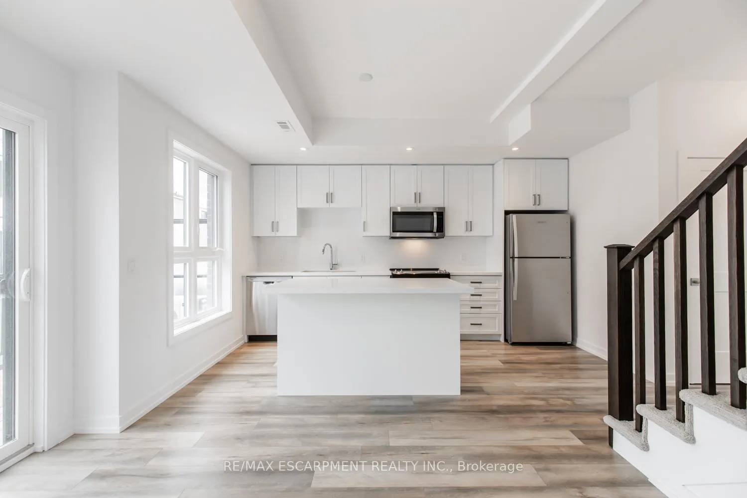 Photo 9 of Unit 4, 70 Kenesky Drive, Hamilton, Waterdown — HOMEH
