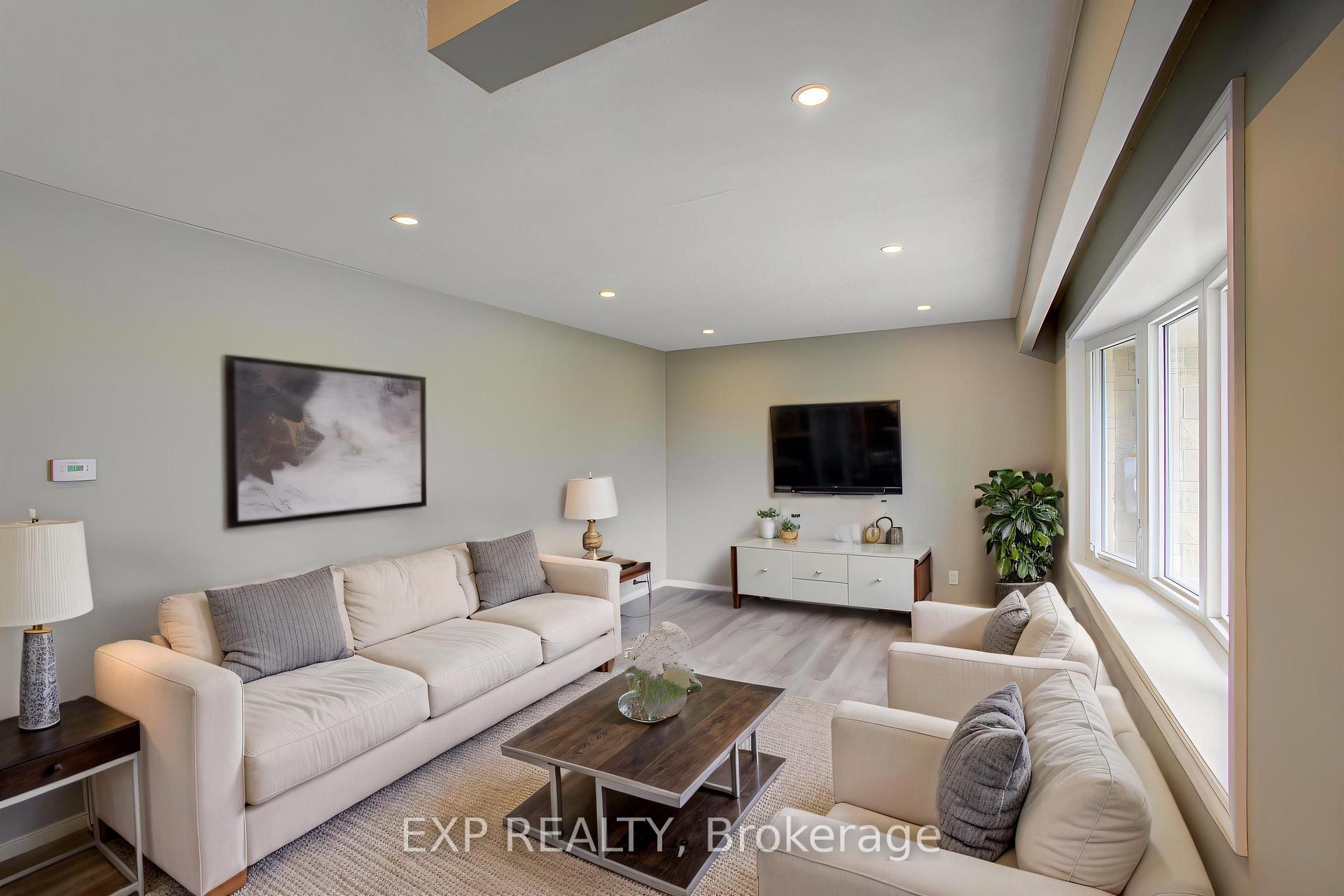Photo 6 of 109 Mcgivern Street, Mapleton, Rural Mapleton — HOMEH