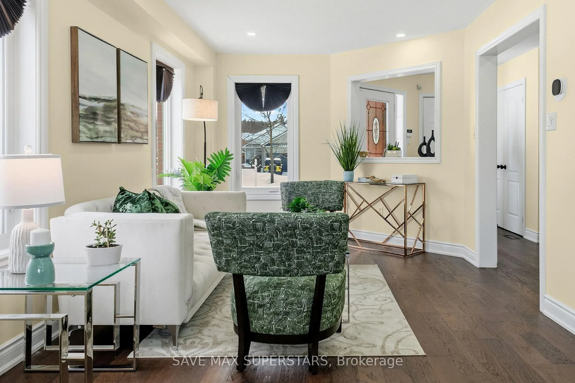 Photo 7 of 54 Gore Drive, Barrie, Ardagh — HOMEH