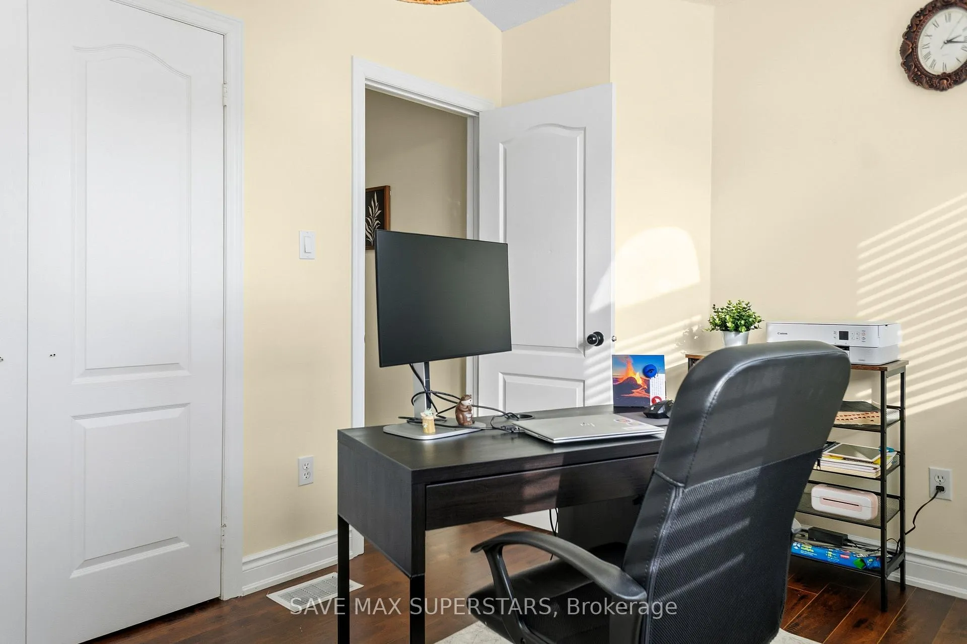 Photo 28 of 54 Gore Drive, Barrie, Ardagh — HOMEH