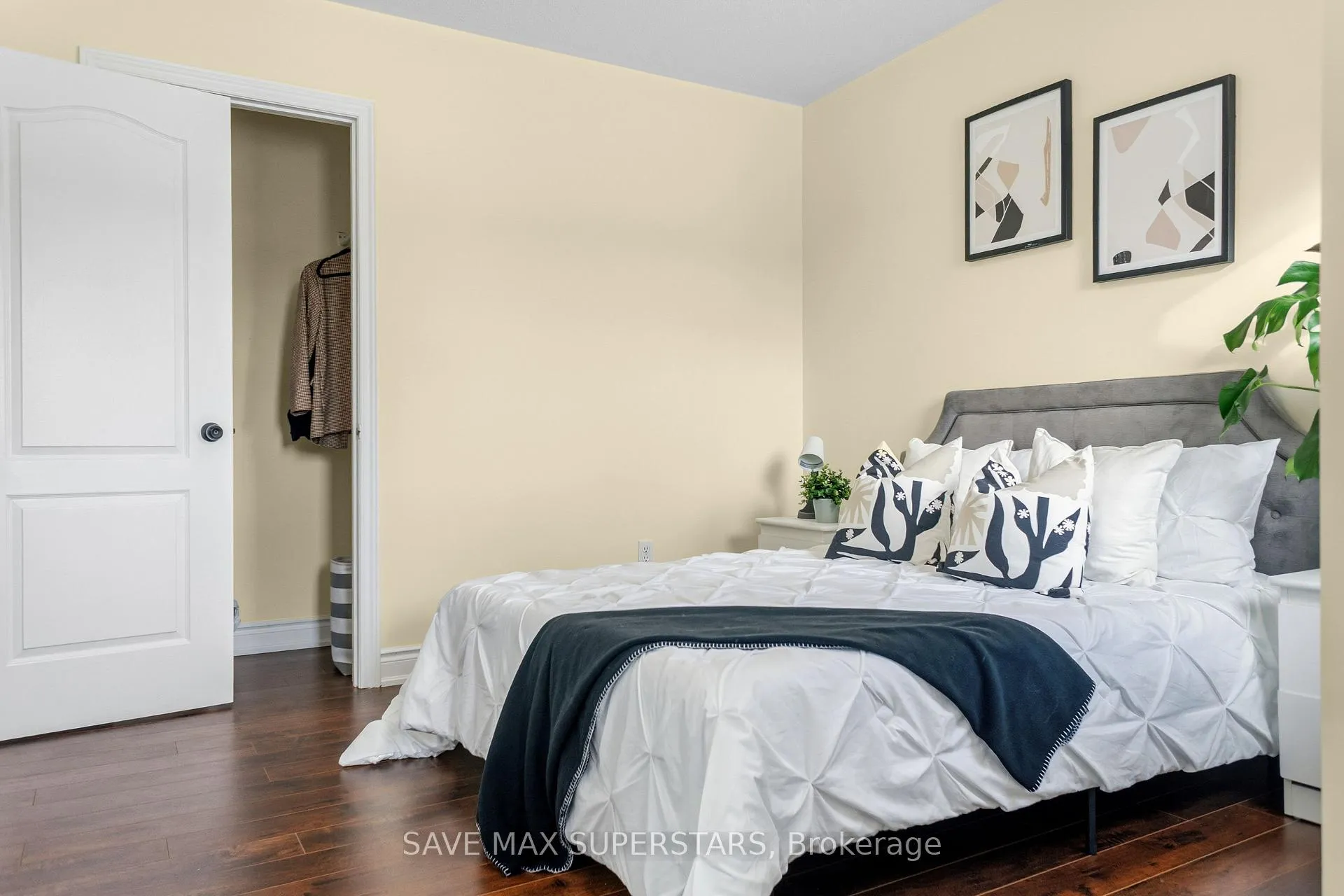 Photo 31 of 54 Gore Drive, Barrie, Ardagh — HOMEH