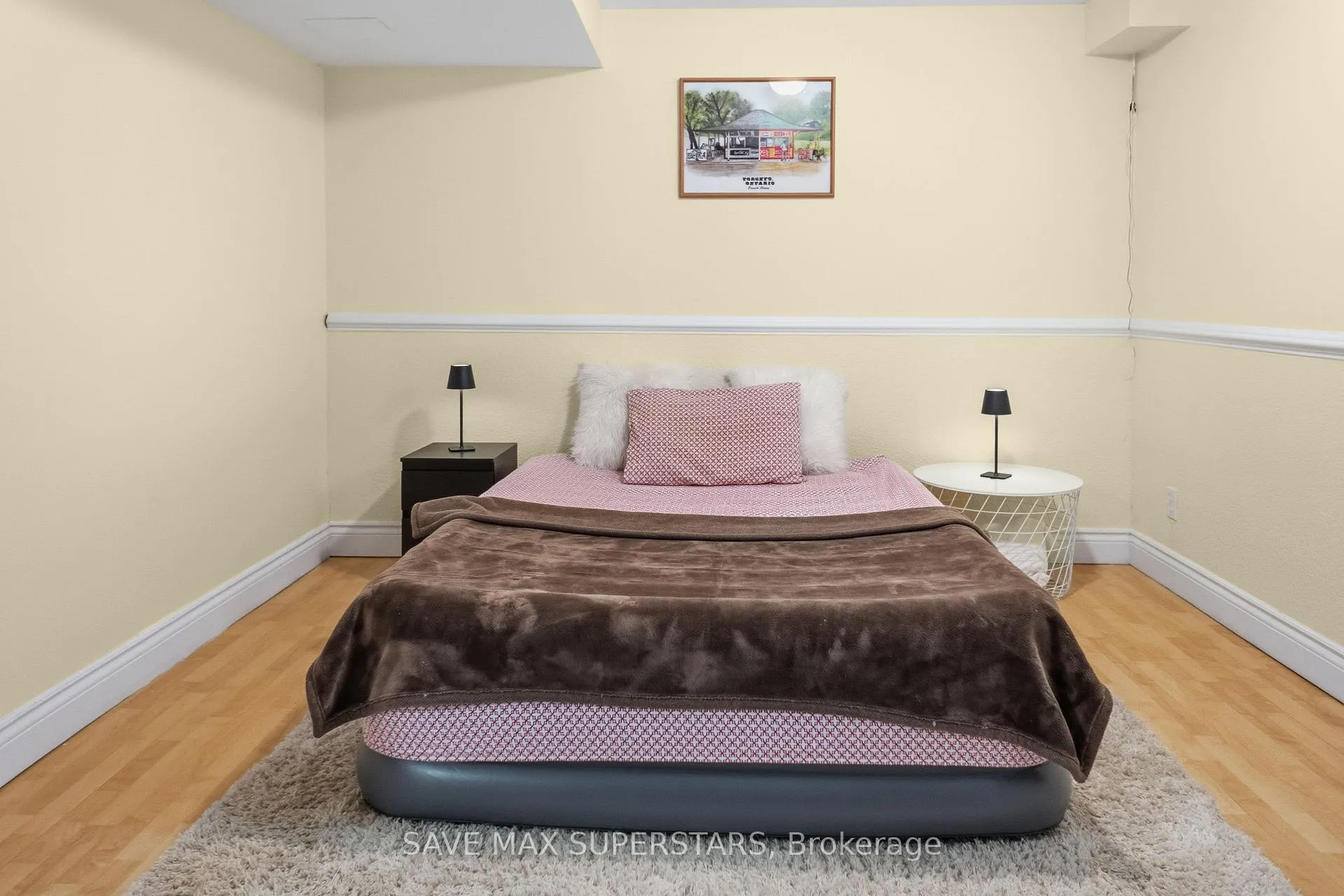 Photo 40 of 54 Gore Drive, Barrie, Ardagh — HOMEH