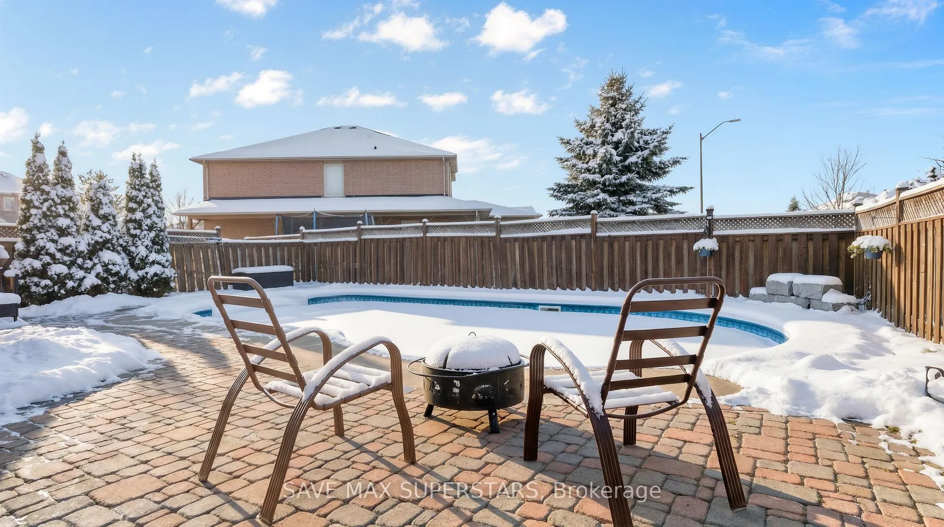 Photo 46 of 54 Gore Drive, Barrie, Ardagh — HOMEH