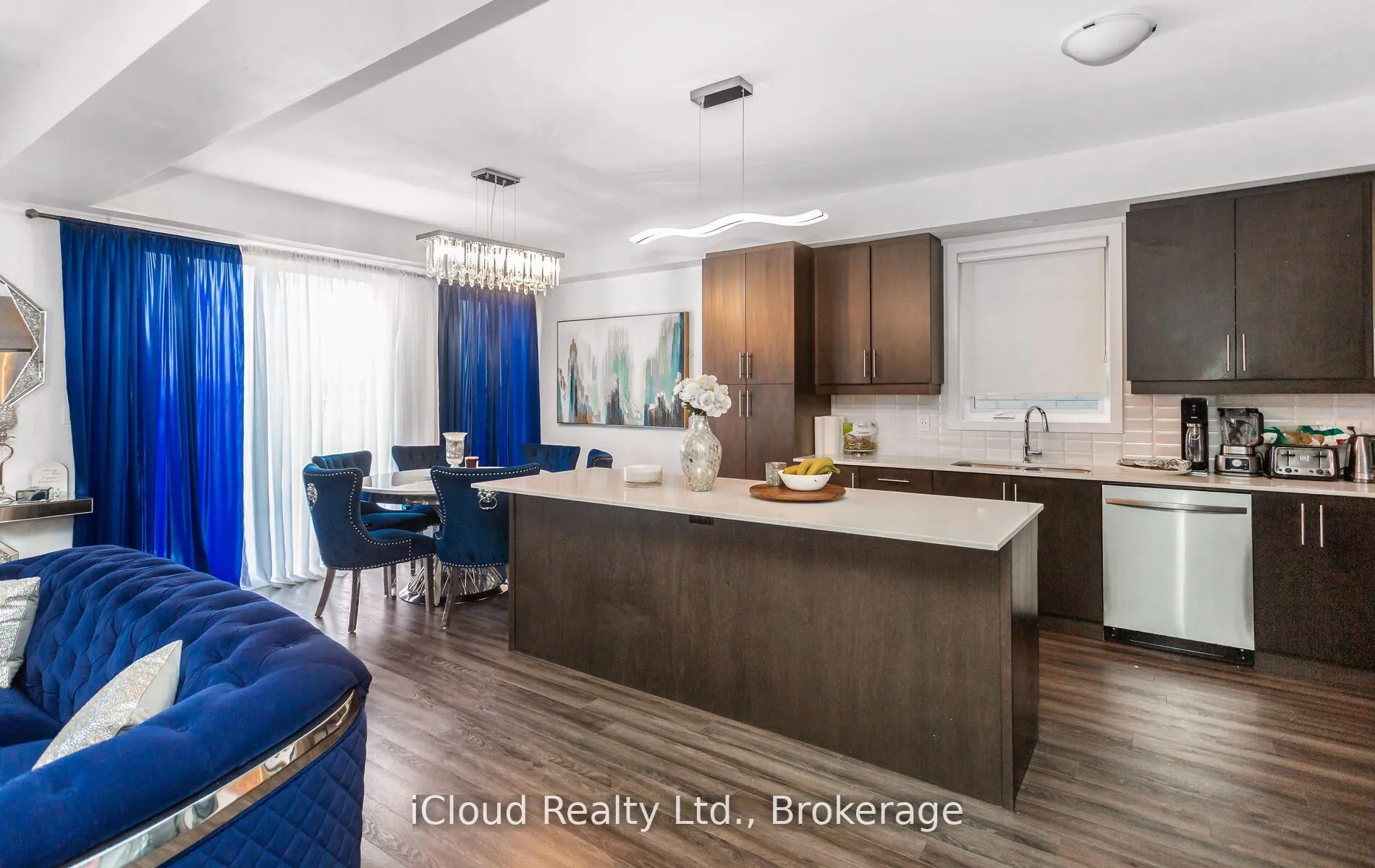 Photo 13 of 120 Bedrock Drive, Hamilton, Stoney Creek Mountain — HOMEH