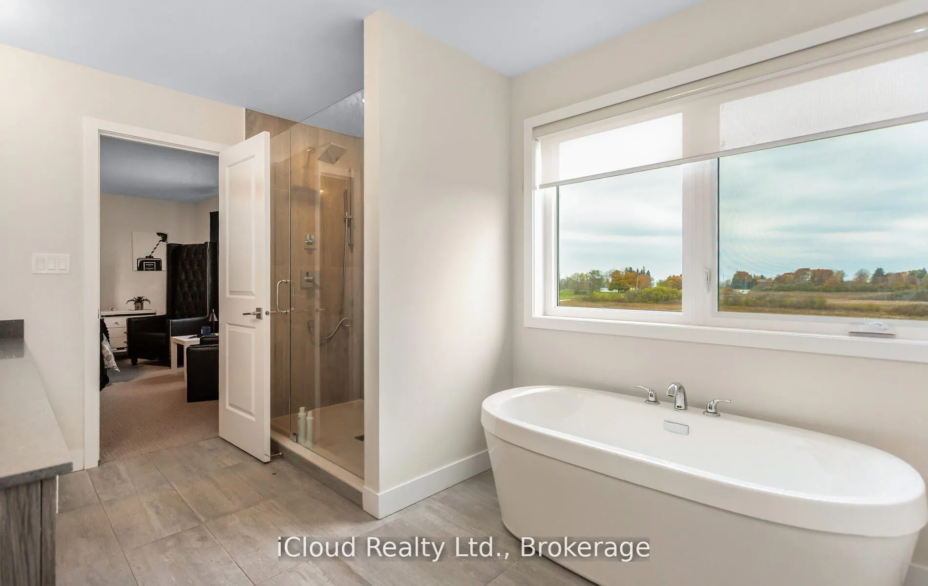Photo 23 of 120 Bedrock Drive, Hamilton, Stoney Creek Mountain — HOMEH
