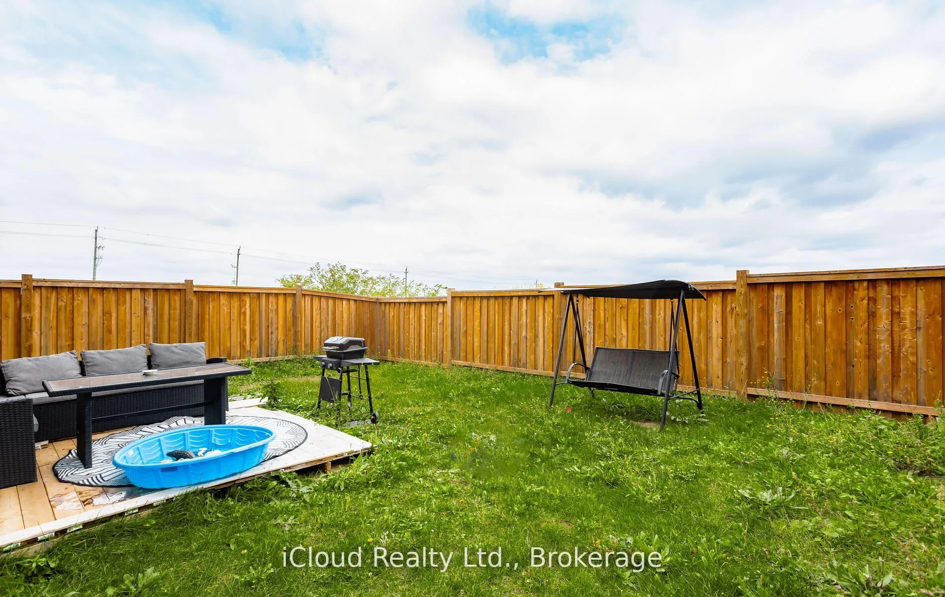 Photo 34 of 120 Bedrock Drive, Hamilton, Stoney Creek Mountain — HOMEH