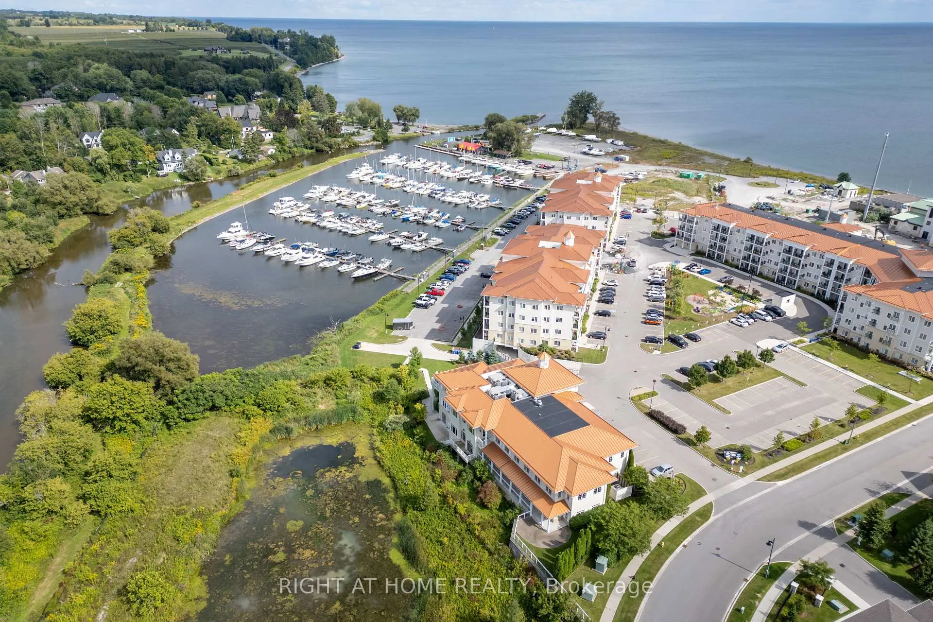 Photo 42 of Unit 402, 50 Lakebreeze Drive, Clarington, Newcastle — HOMEH