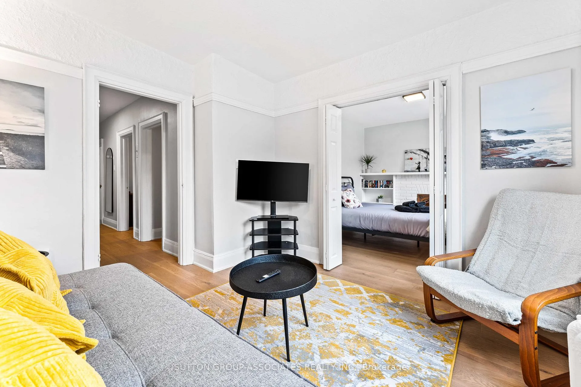 Photo 1 of Unit 2, 582 St Clair Avenue W, Toronto, Humewood-Cedarvale — HOMEH